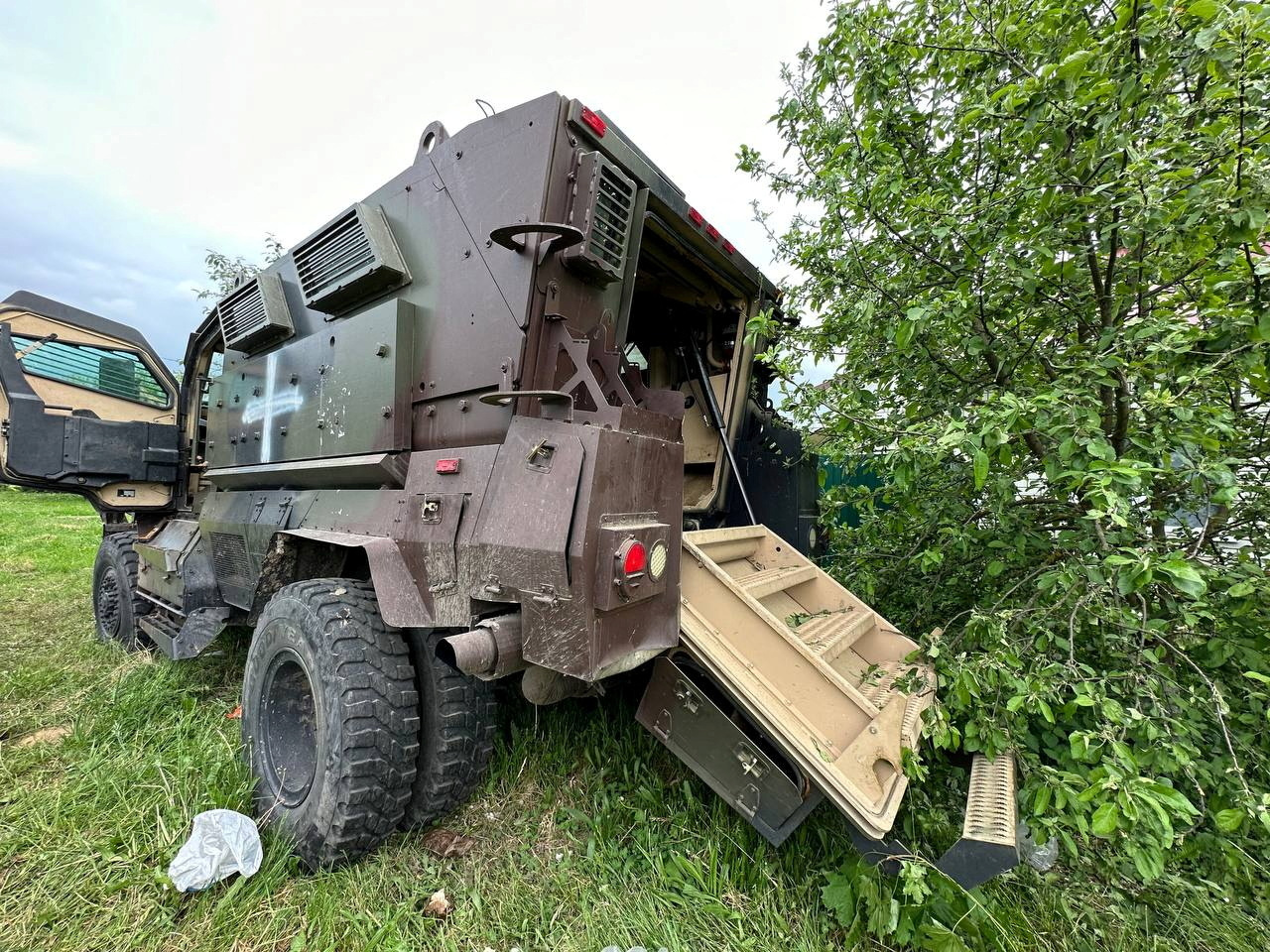 A view shows an abandoned armoured vehicle, after anti-terrorism measures introduced for the reason of a cross-border incursion from Ukraine were lifted, in what was said to be a settlement in the Belgorod region, in this handout image released May 23, 2023. Governor of Russia's Belgorod Region Vyacheslav Gladkov via Telegram/Handout via REUTERS ATTENTION EDITORS - THIS IMAGE HAS BEEN SUPPLIED BY A THIRD PARTY. NO RESALES. NO ARCHIVES.