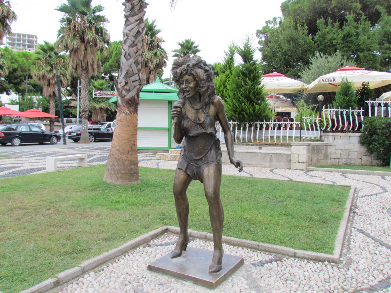 A bronze statue of Tina Turner