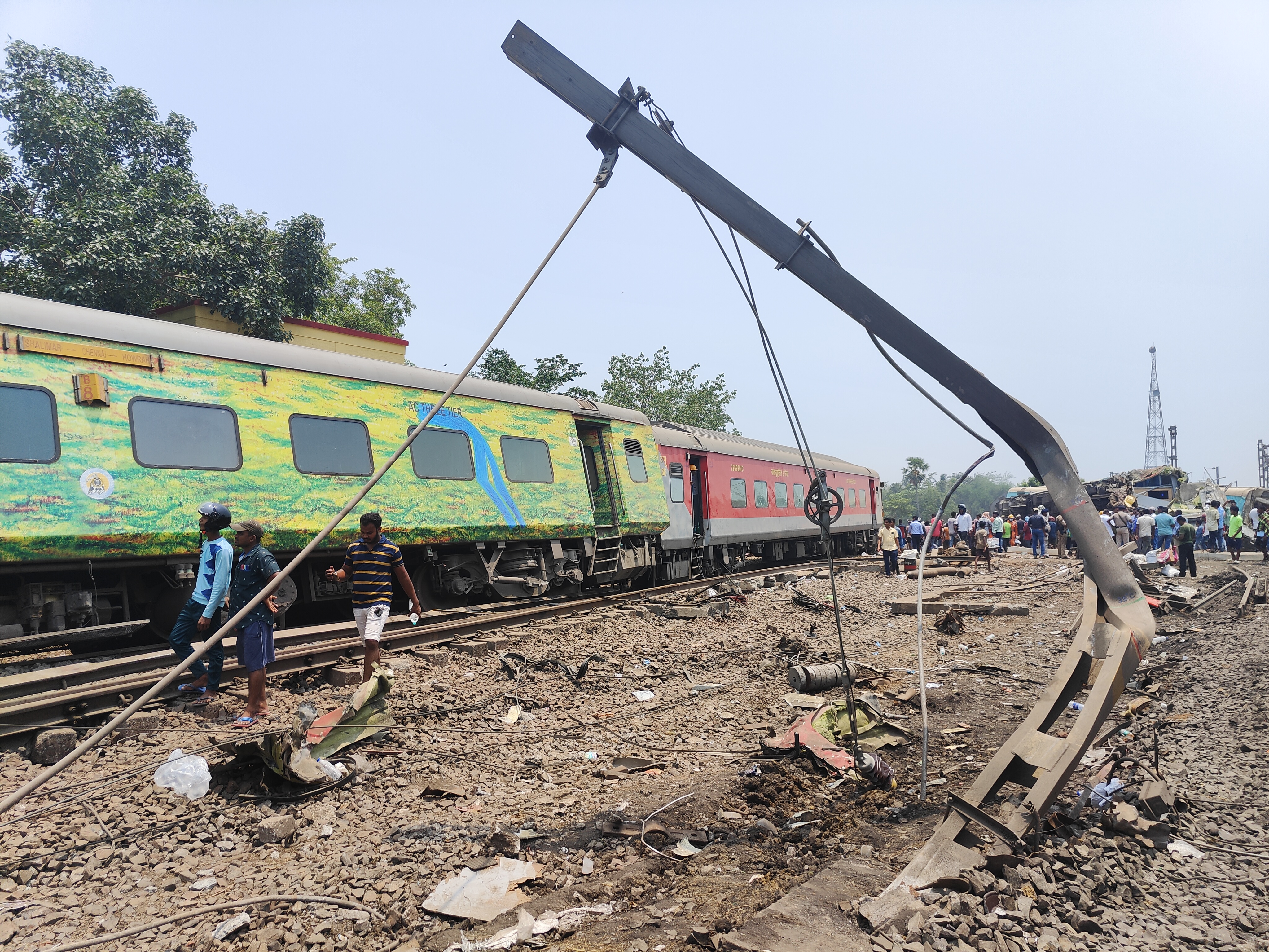 Wreckage of a train in Odisha after it collided with another train [Aishwariya Mohanty/Al Jazeera]