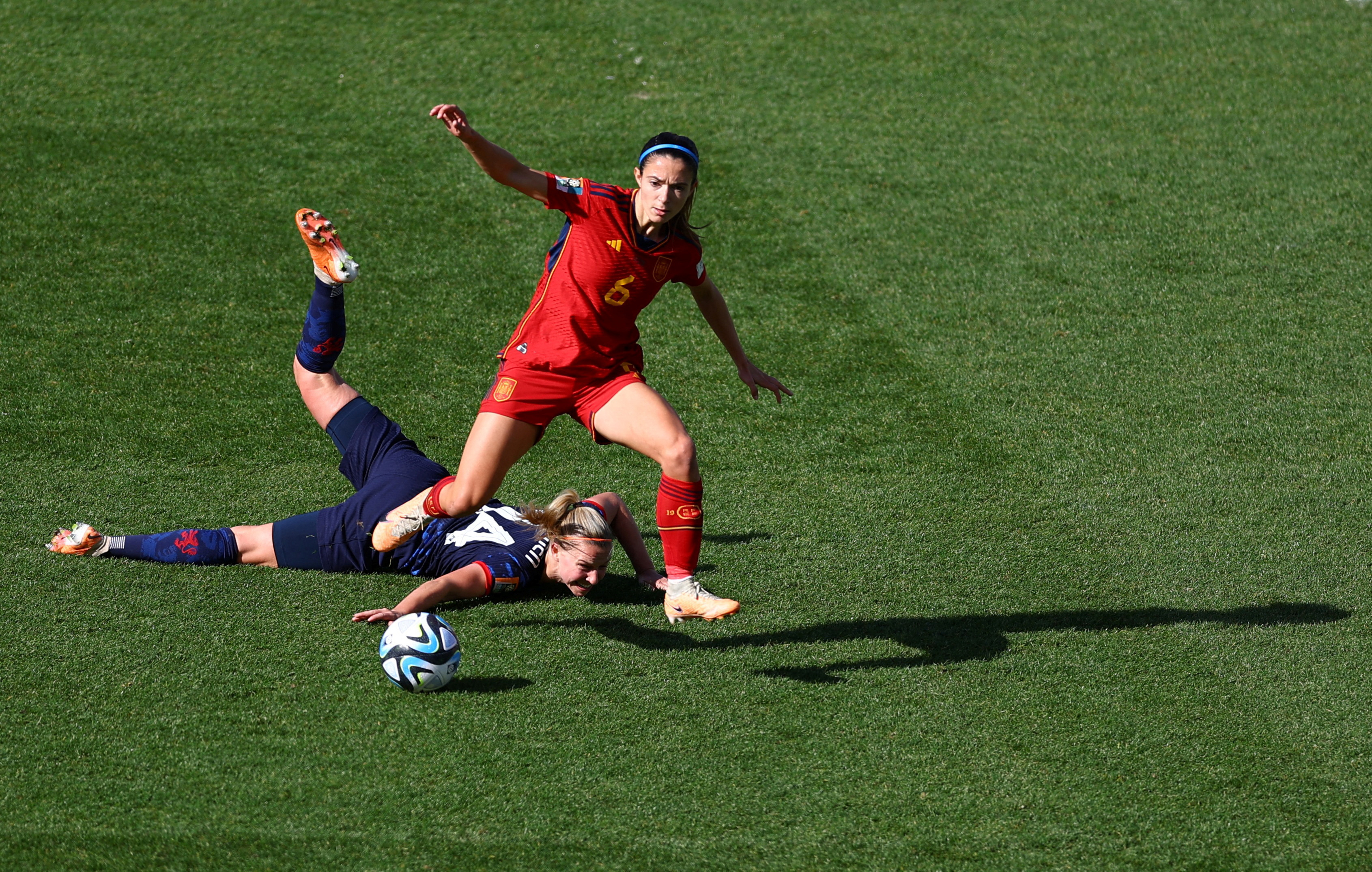 Aitana Bonmatí in action with Netherlands' Jackie Groenen