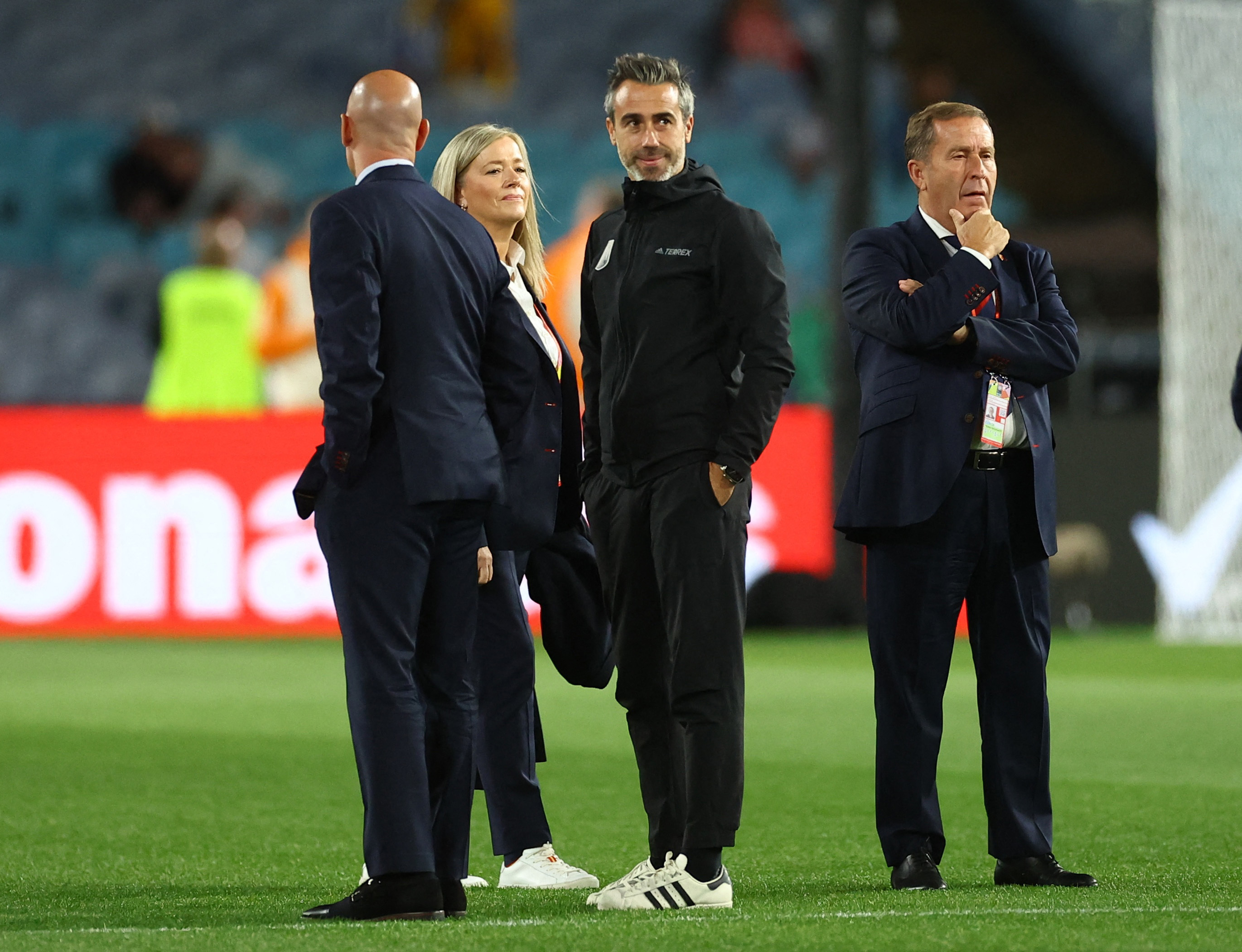 Jorge Vilda on the pitch before a match.