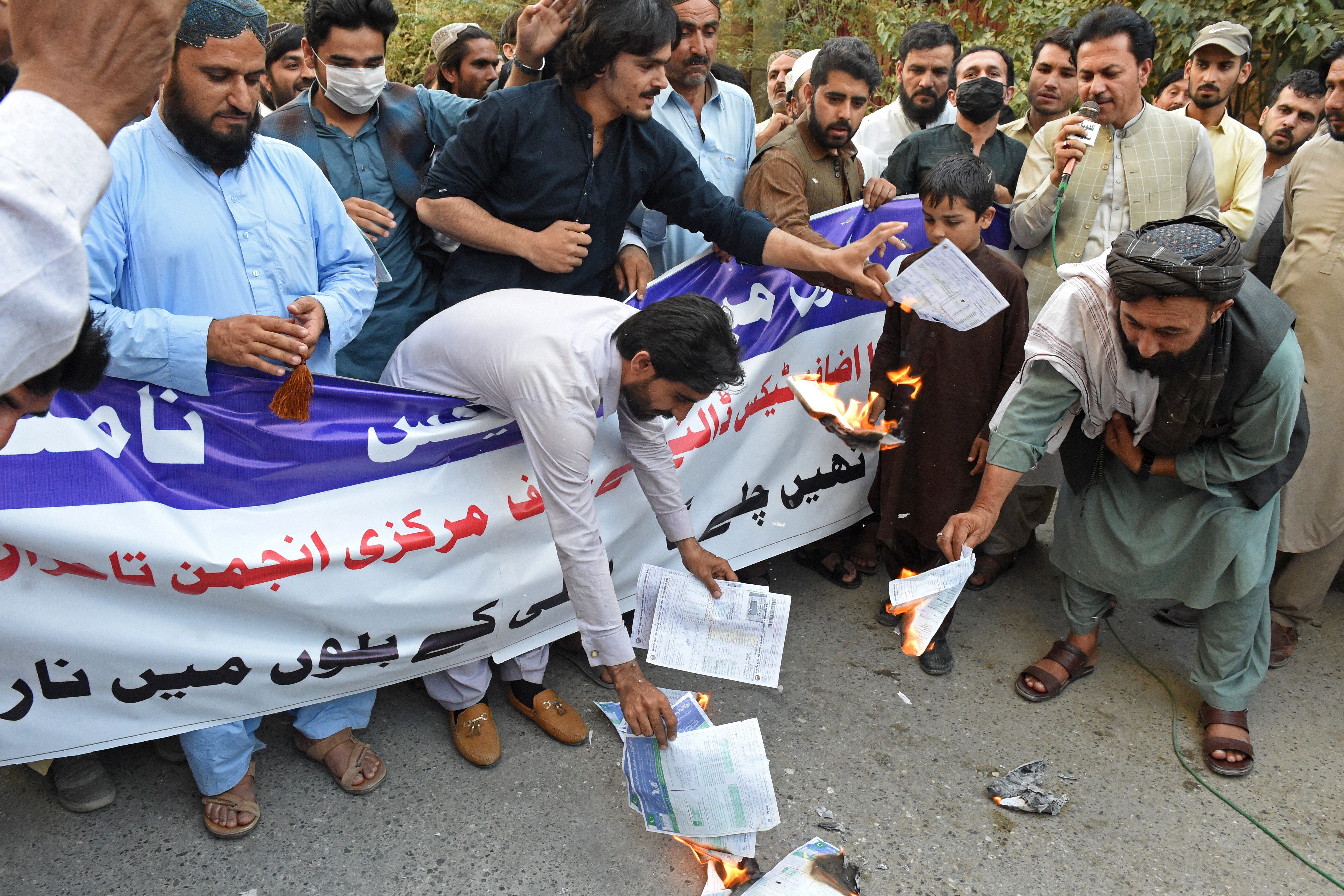 PAKISTAN PROTEST INFLATION