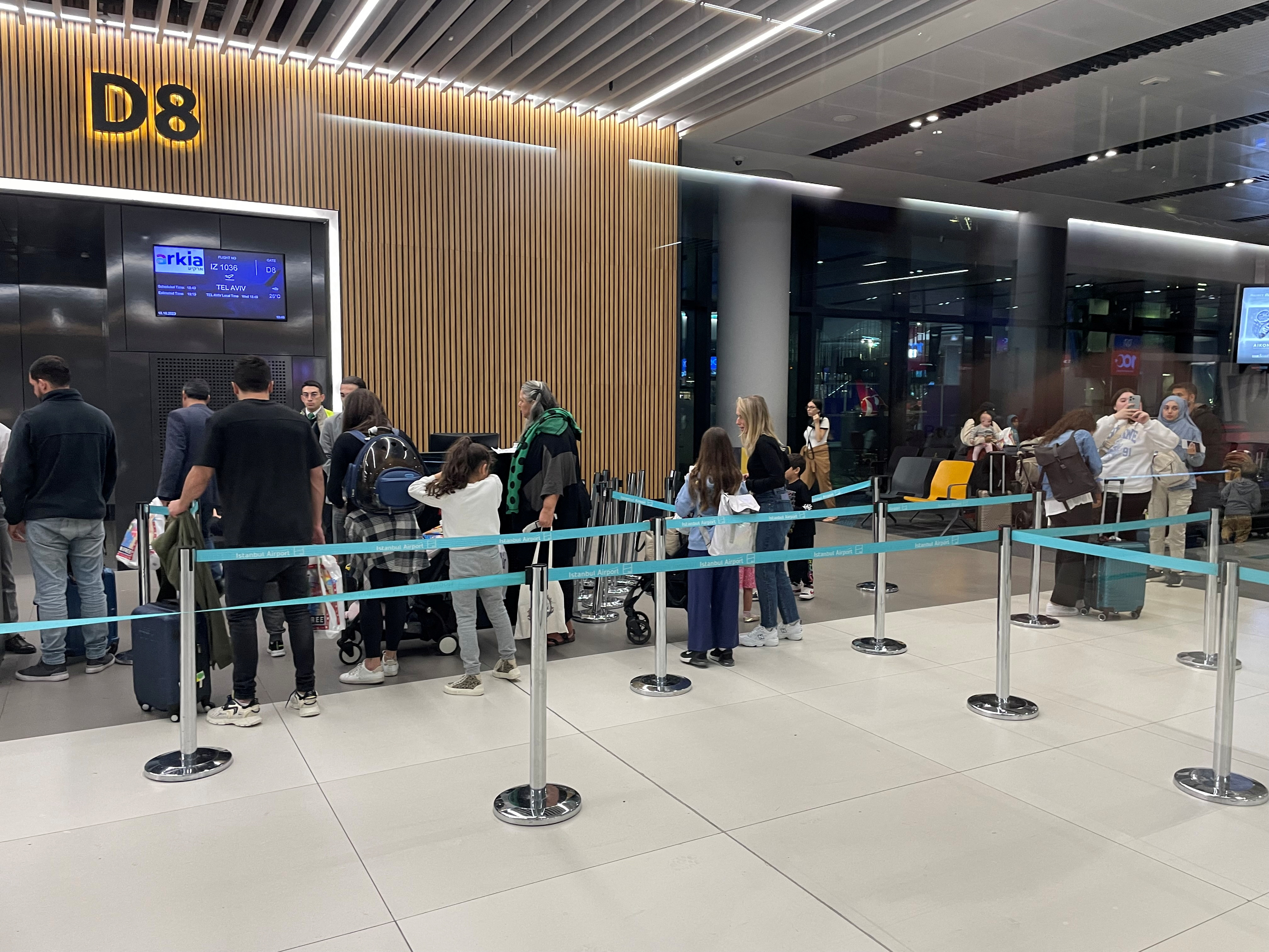 Israelis leave Turkey