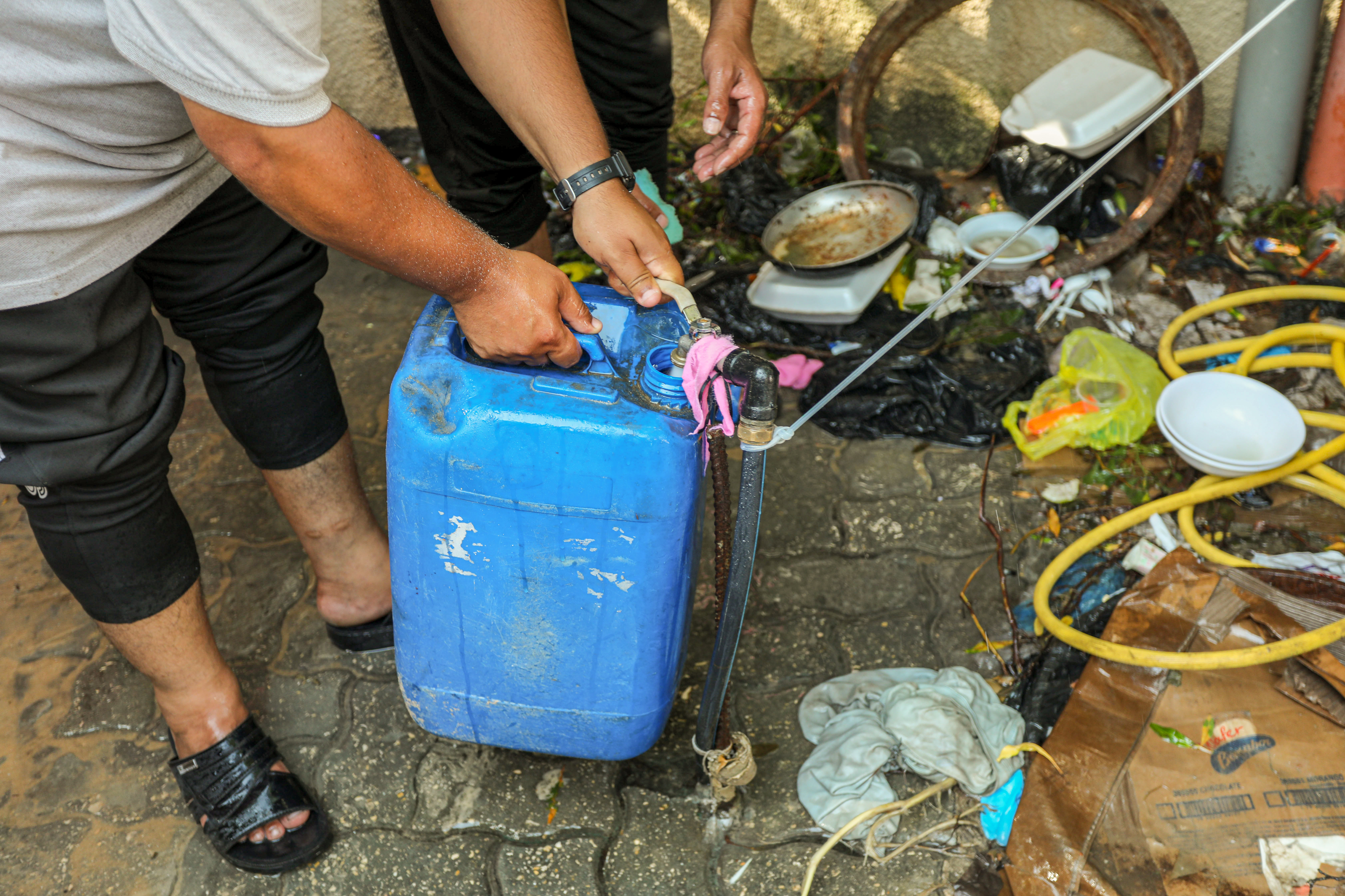Family sheltering at Al-Shifa hosital in Gaza