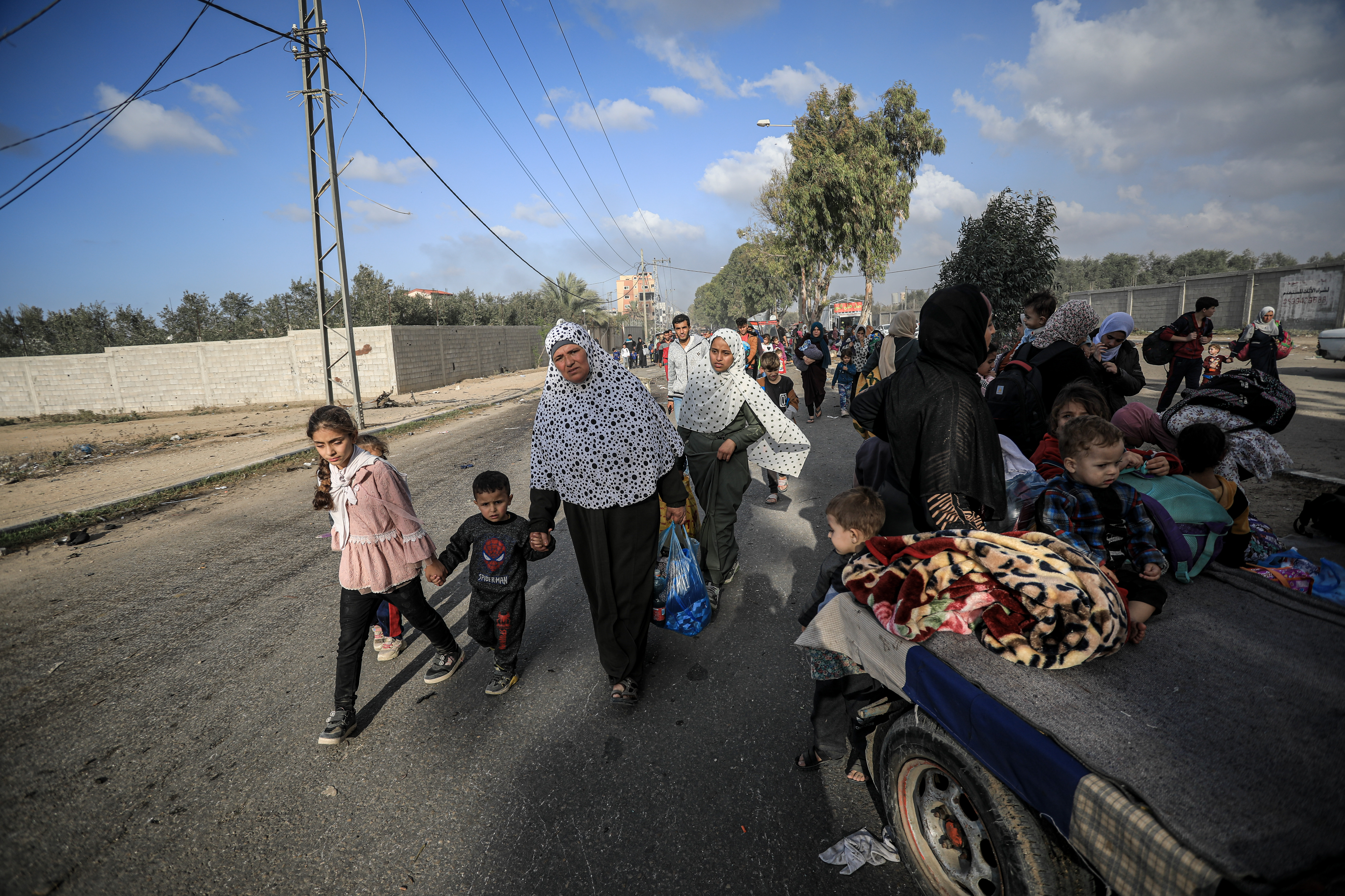 Palestinians gave been forced to leave Gaza City and Northern Gaza, making their way to the central region of the coastal territory
