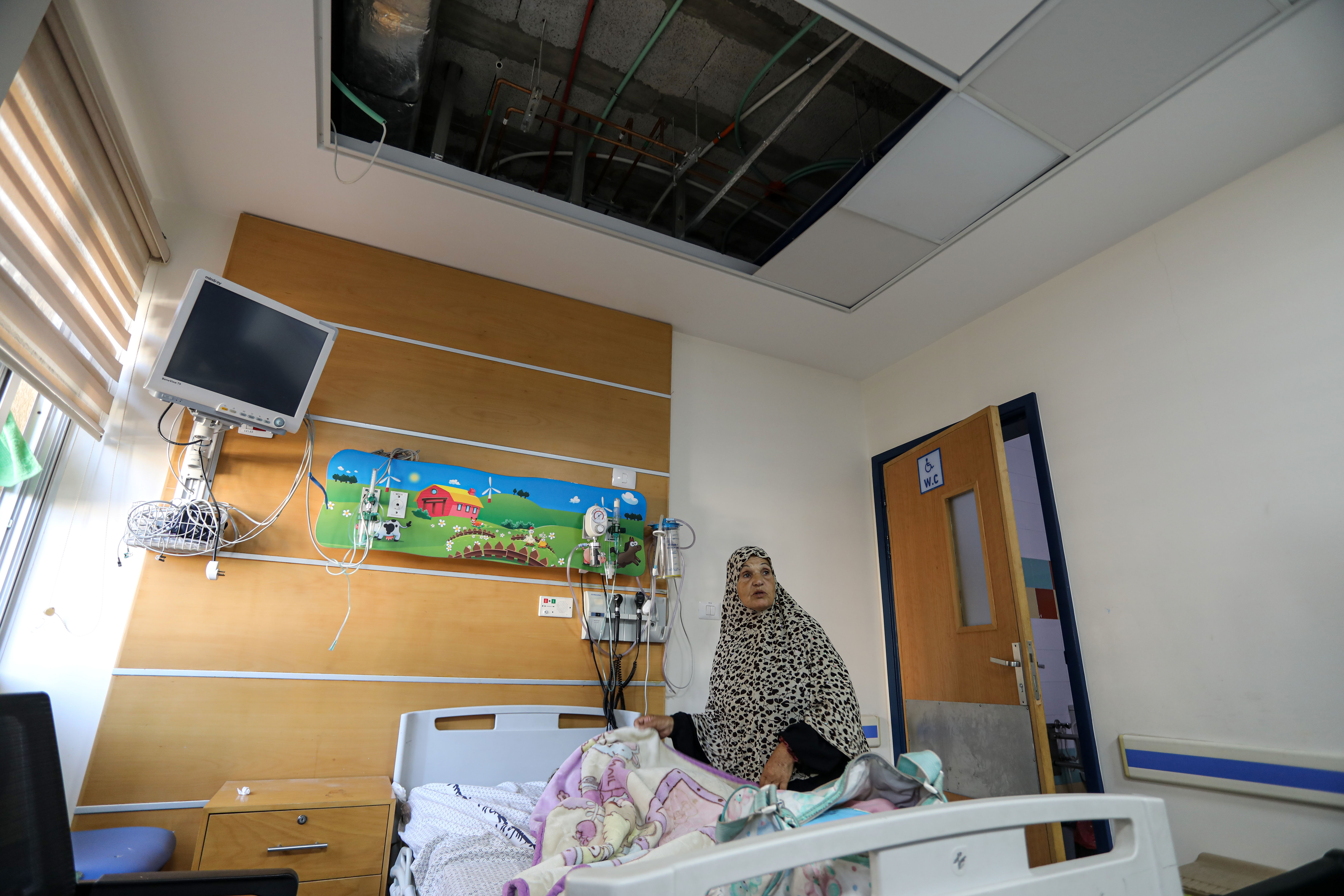 Israeli targeting of the Nassr Medical complex in Gaza city