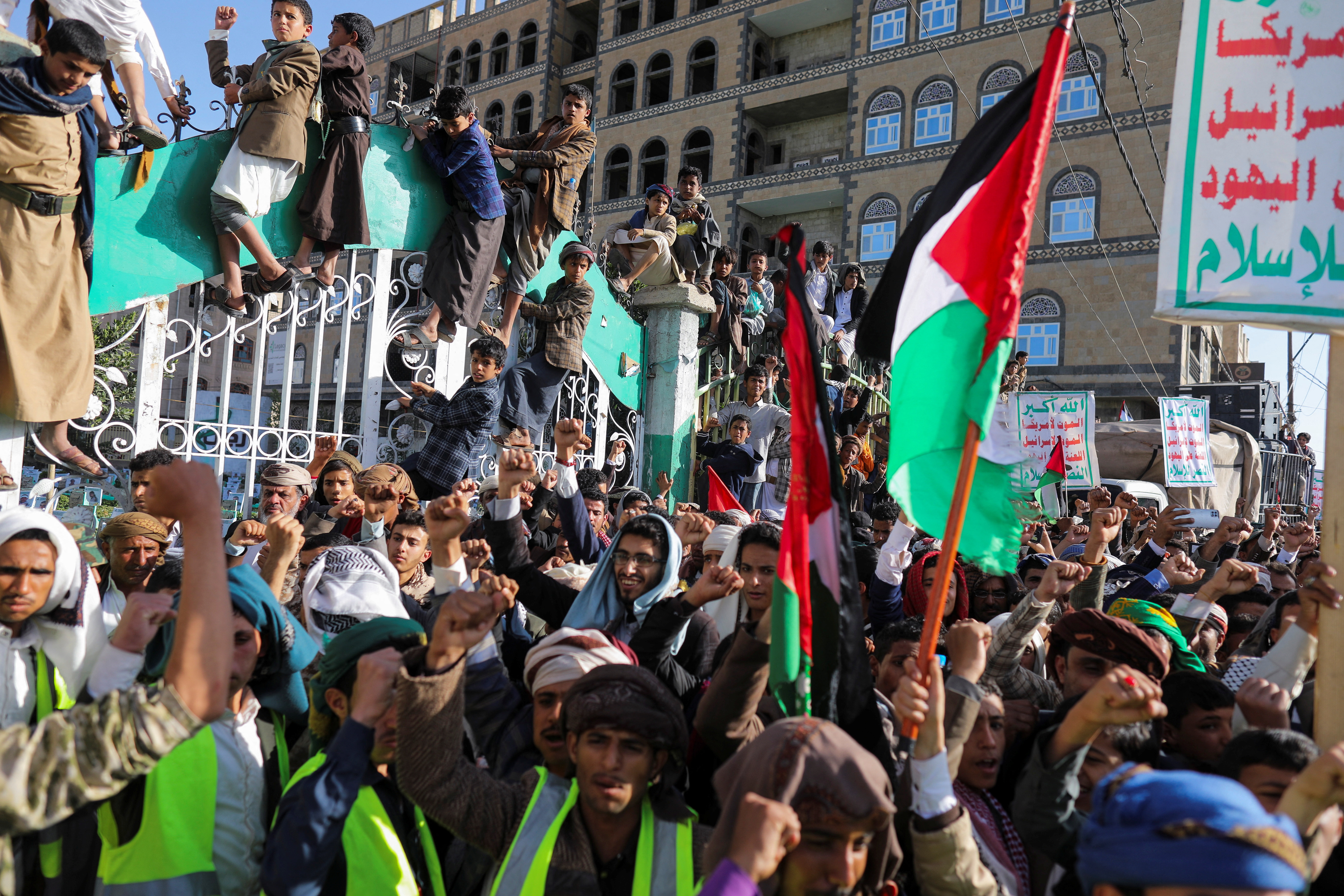 People rally to show support to the Palestinians in the Gaza Strip, amid the ongoing conflict between Israel and the Palestinian Islamist group Hamas, in Sanaa