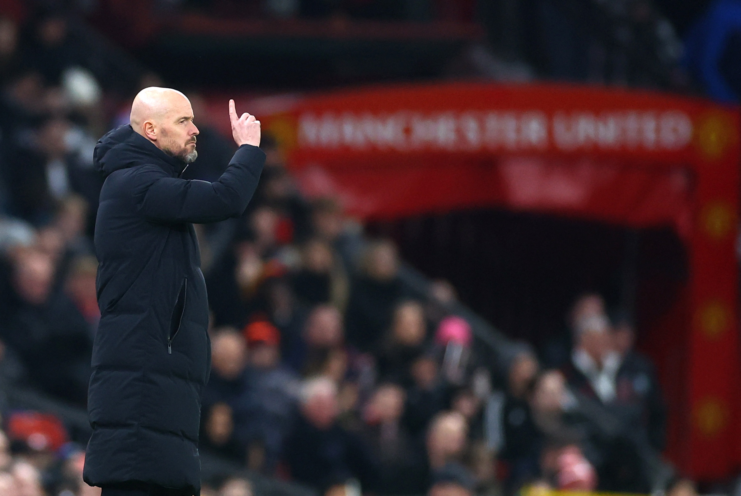 Erik ten Hag managing Manchester United