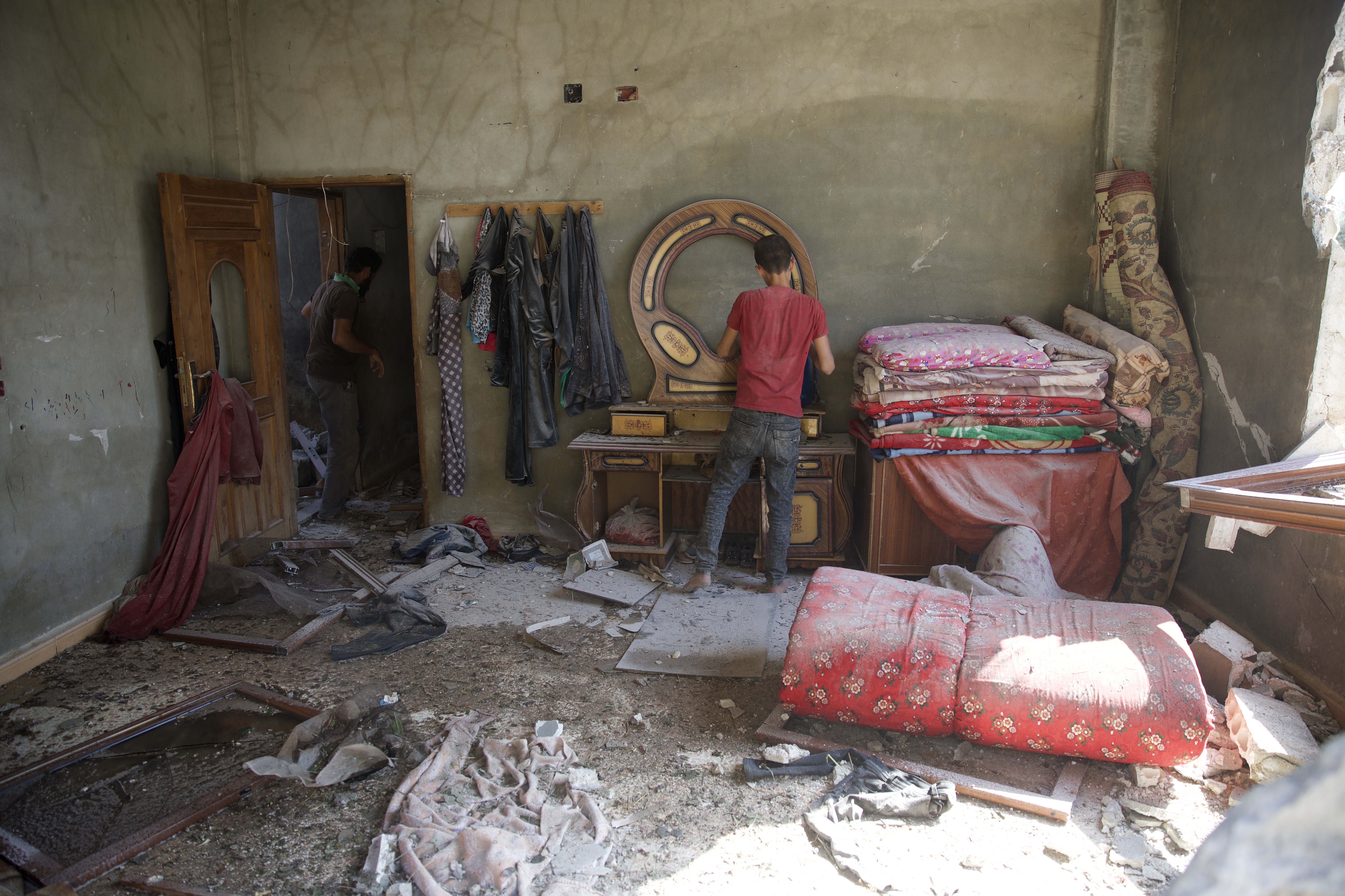 House bombed by Russian forces in Syria