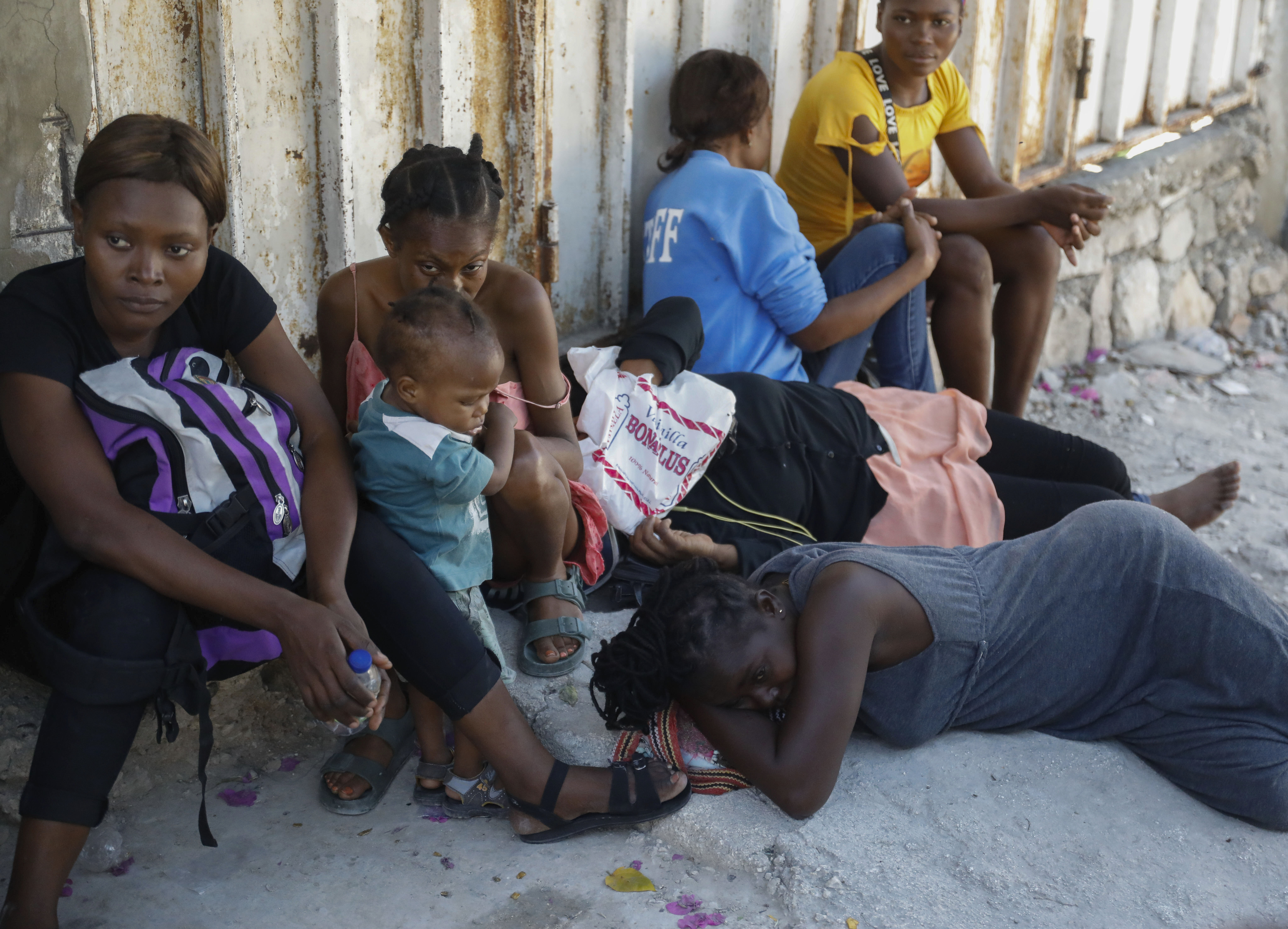 Gangs in Haiti have attacked a community for 4 days and residents fear the violence could spread