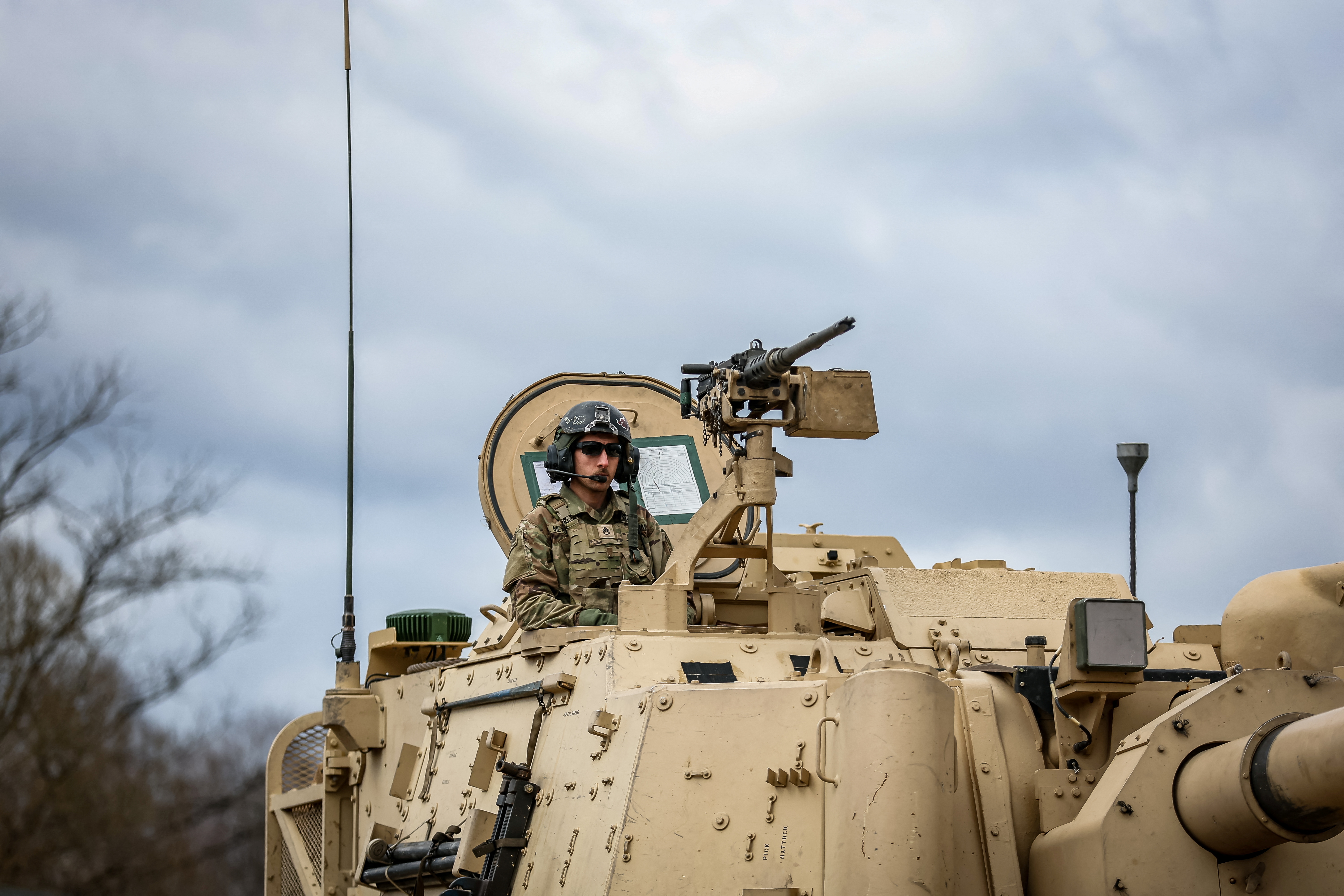 A M109A7 Paladin Self-Propelled 155mm Howitzer takes part at the live firing exercise DYNAMIC FRONT 23 at Grafenwoehr training site in Grafenwoehr, Germany, March 28, 2023. REUTERS/Leonhard Simon