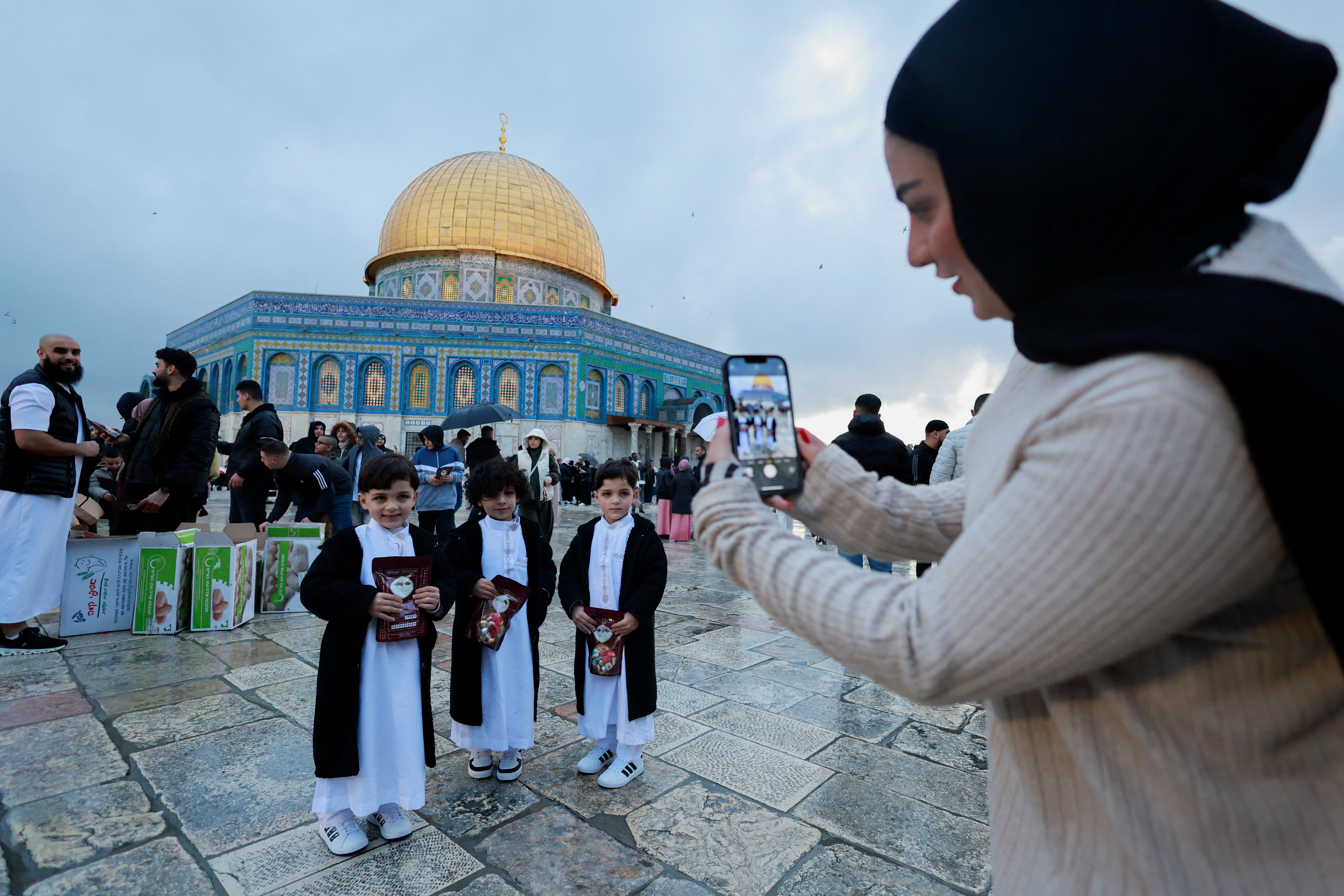 Eid prayers at al-Aqsa mosque