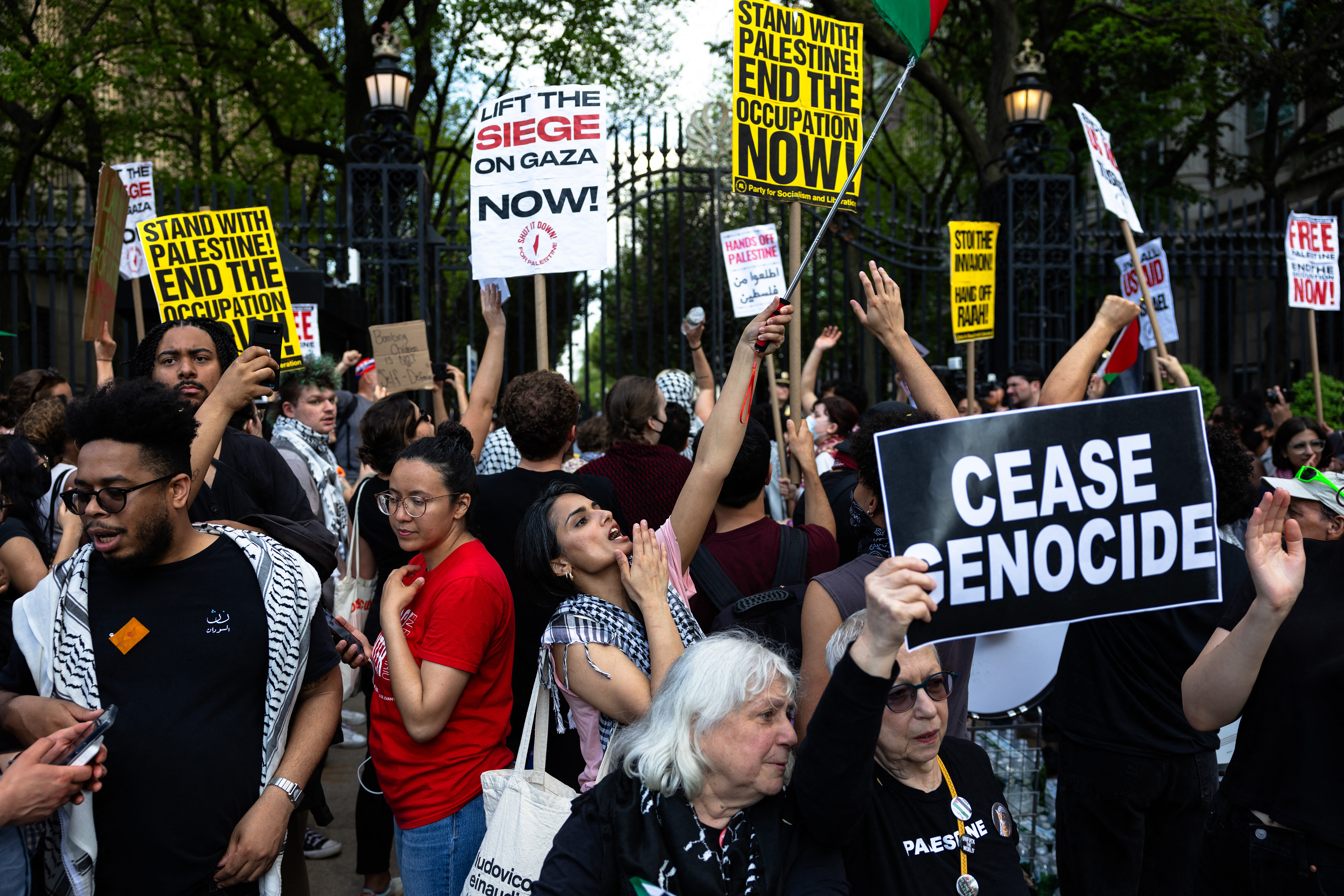 Columbia suspends students after call to end Gaza camp unheeded