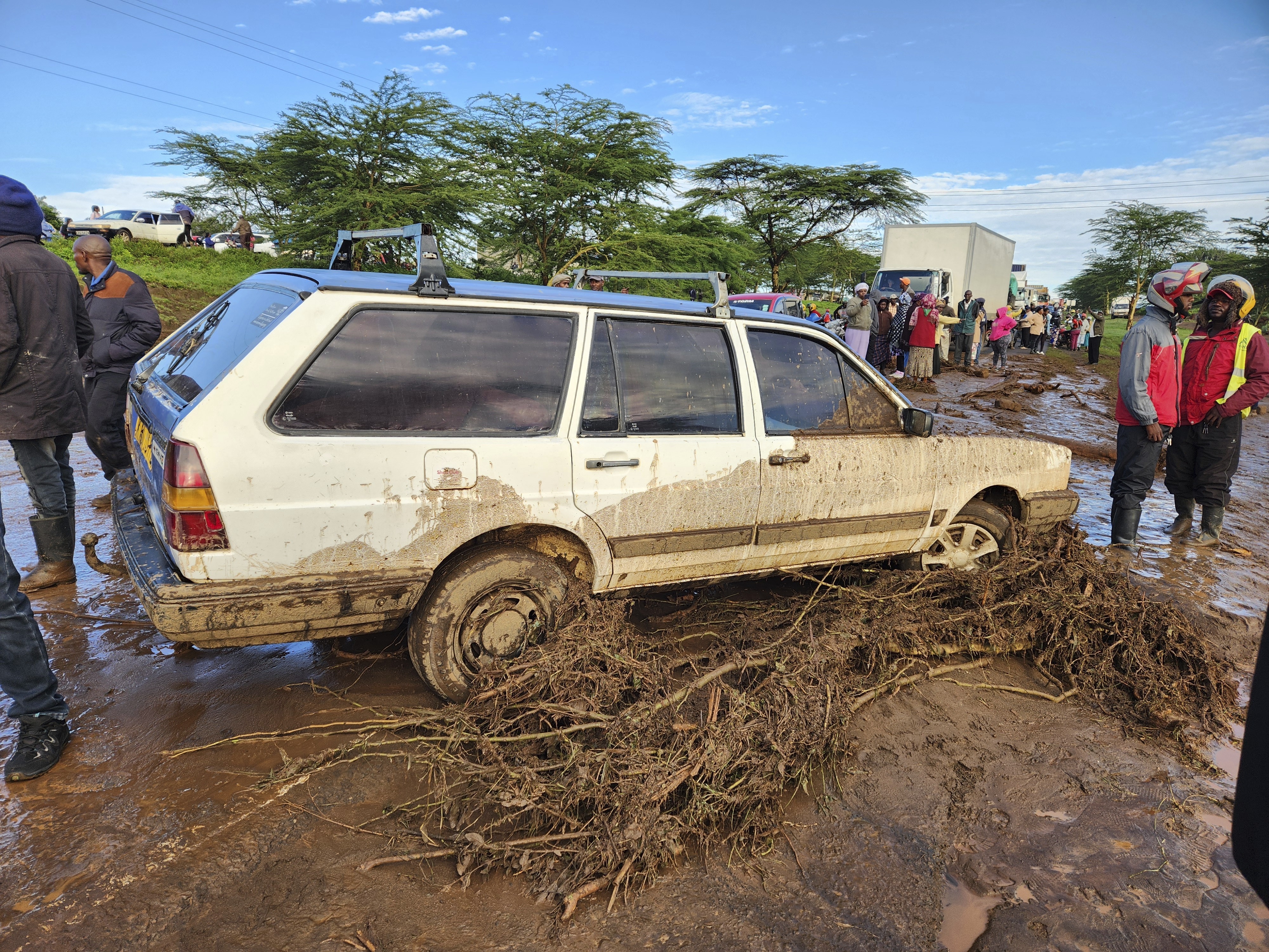 At least 45 people die in western Kenya as floodwaters sweep away houses and cars