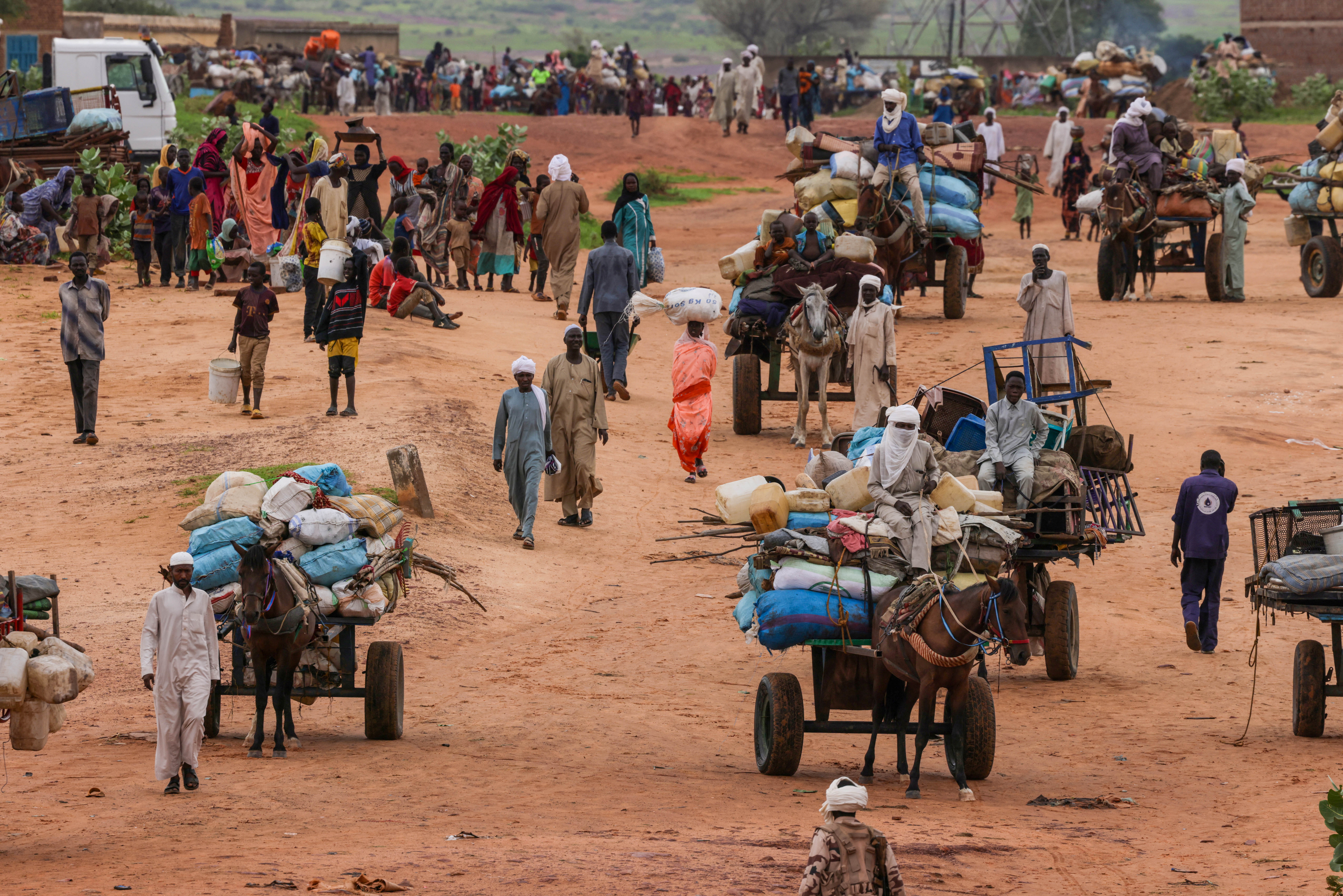 People fleeing the violence in West Darfur, cross the border into Adre, Chad, August 4, 2023. REUTERS/Zohra Bensemra To Match Special Report SUDAN-POLITICS/SEXUAL-VIOLENCE