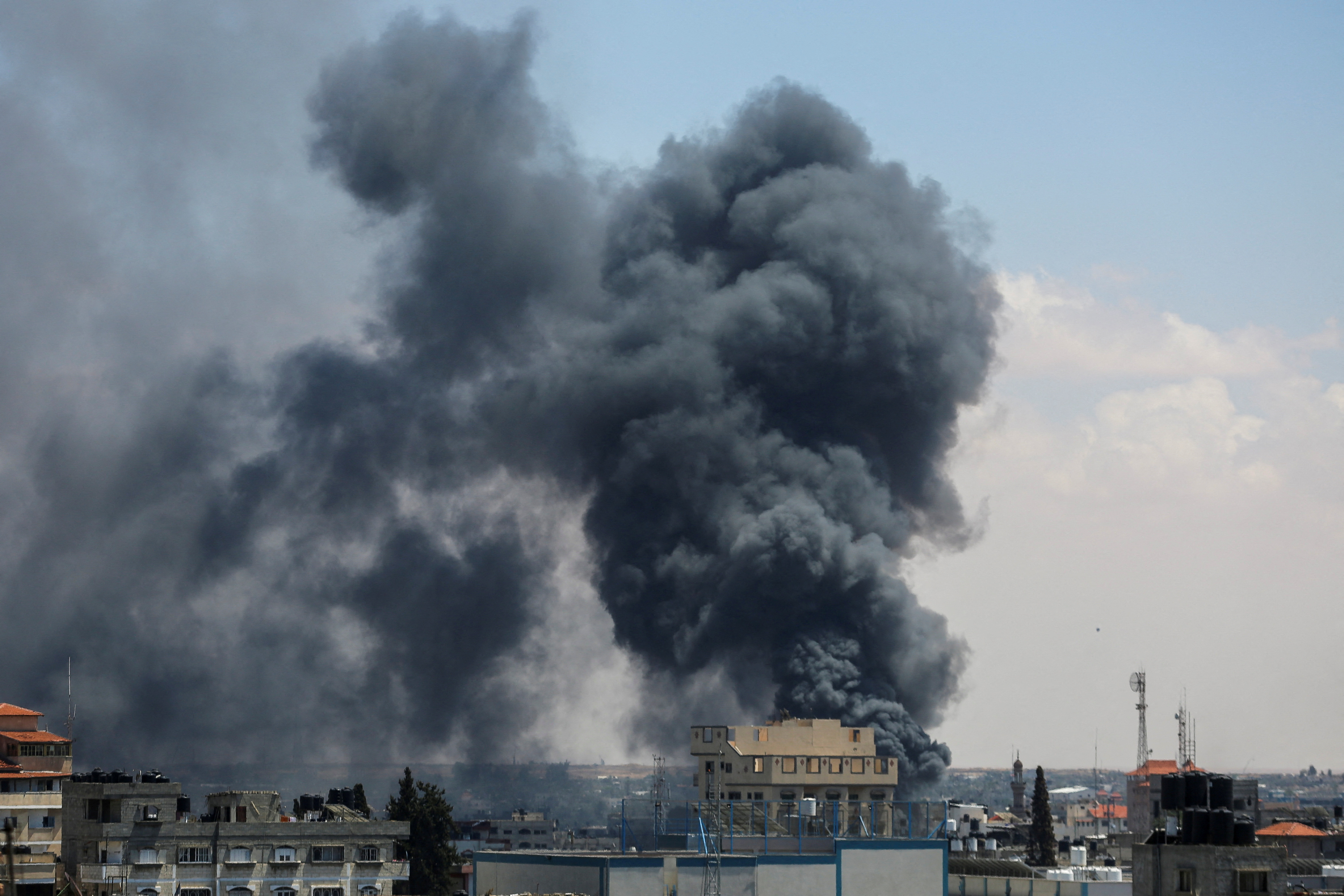 Smoke rises after an Israeli strike as Israeli forces launch a ground and air operation in the eastern part of Rafah, amid the ongoing conflict between Israel and Hamas, in Rafah, in the southern Gaza Strip May 7, 2024