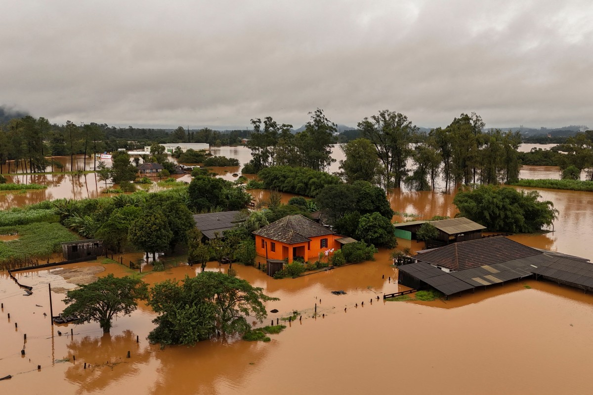 Rains, mudslides kill 29 in southern Brazil's 'worst disaster'