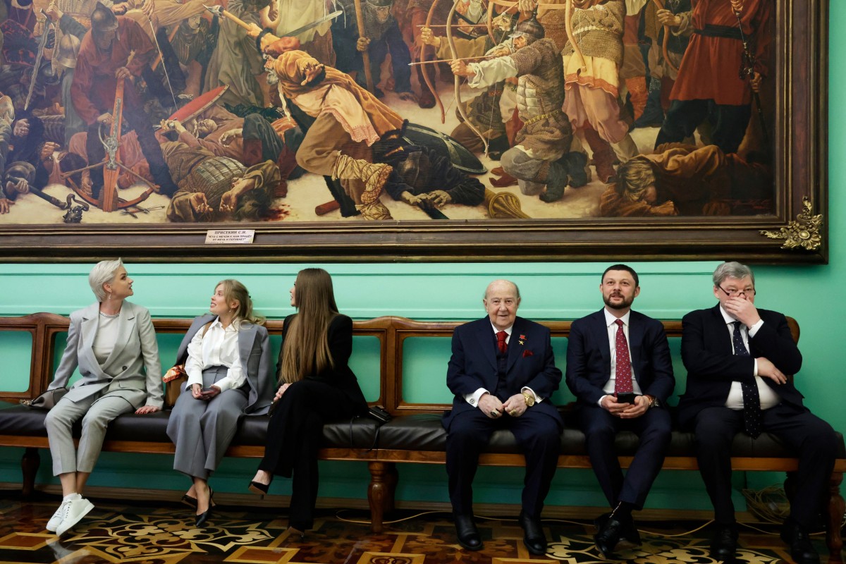 Russia's Vladimir Putin sworn in as president for a fifth term