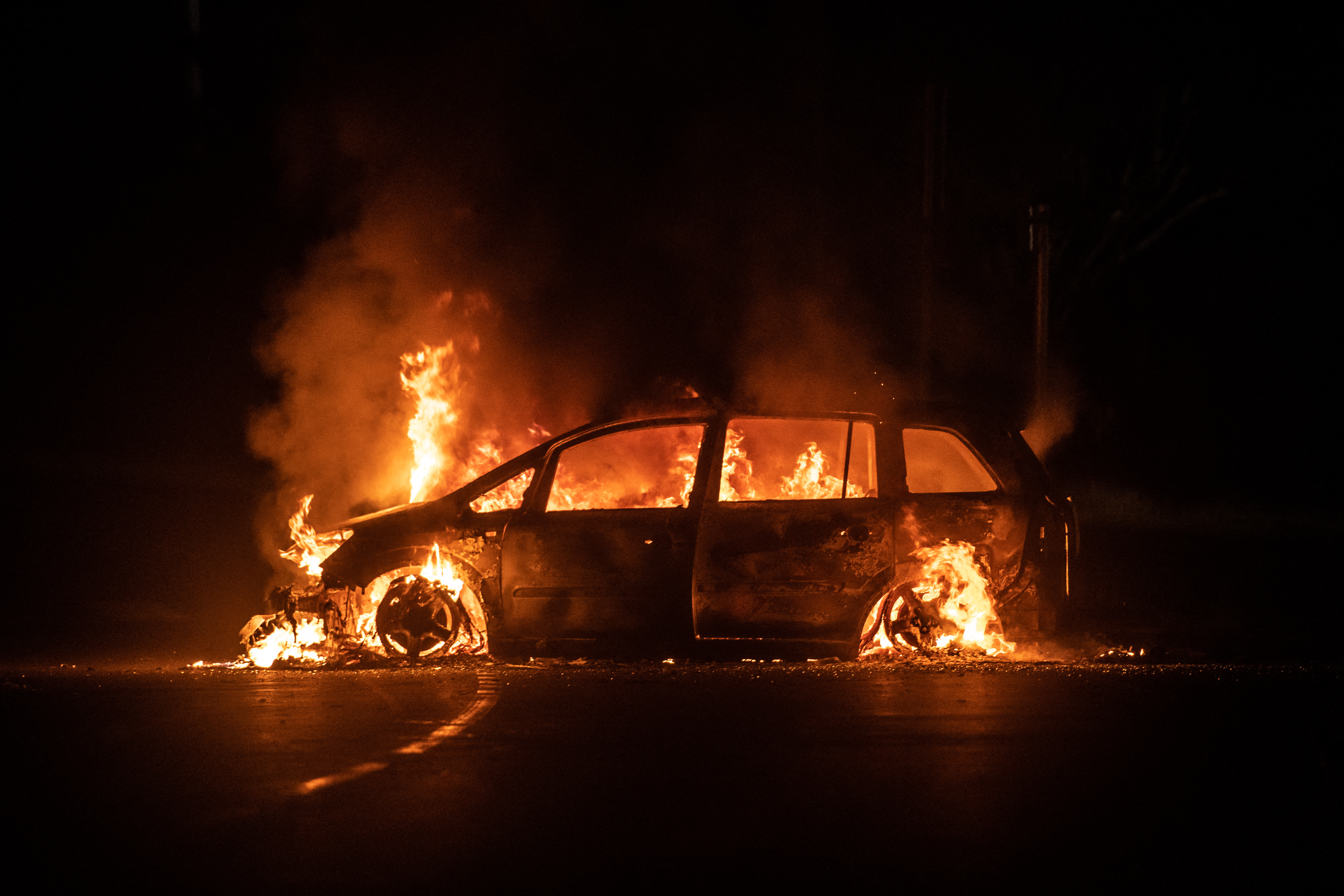 Fresh unrest erupts in French territory of New Caledonia