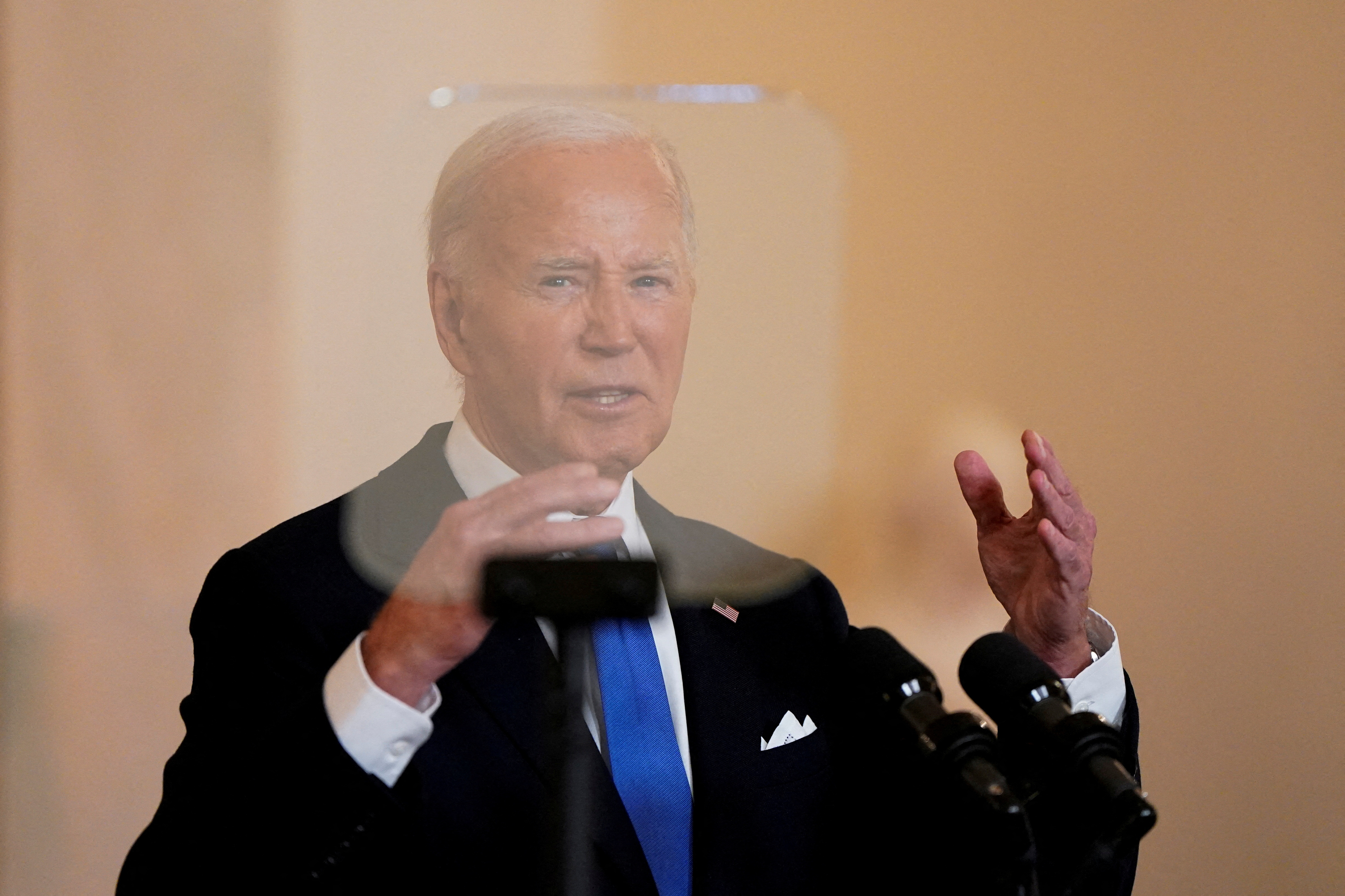 U.S. President Joe Biden delivers remarks after the U.S. Supreme Court ruled on former U.S. President and Republican presidential candidate Donald Trump's bid for immunity from federal prosecution for 2020 election subversion, at the White House in Washington, U.S., July 1, 2024. REUTERS/Elizabeth Frantz TPX IMAGES OF THE DAY