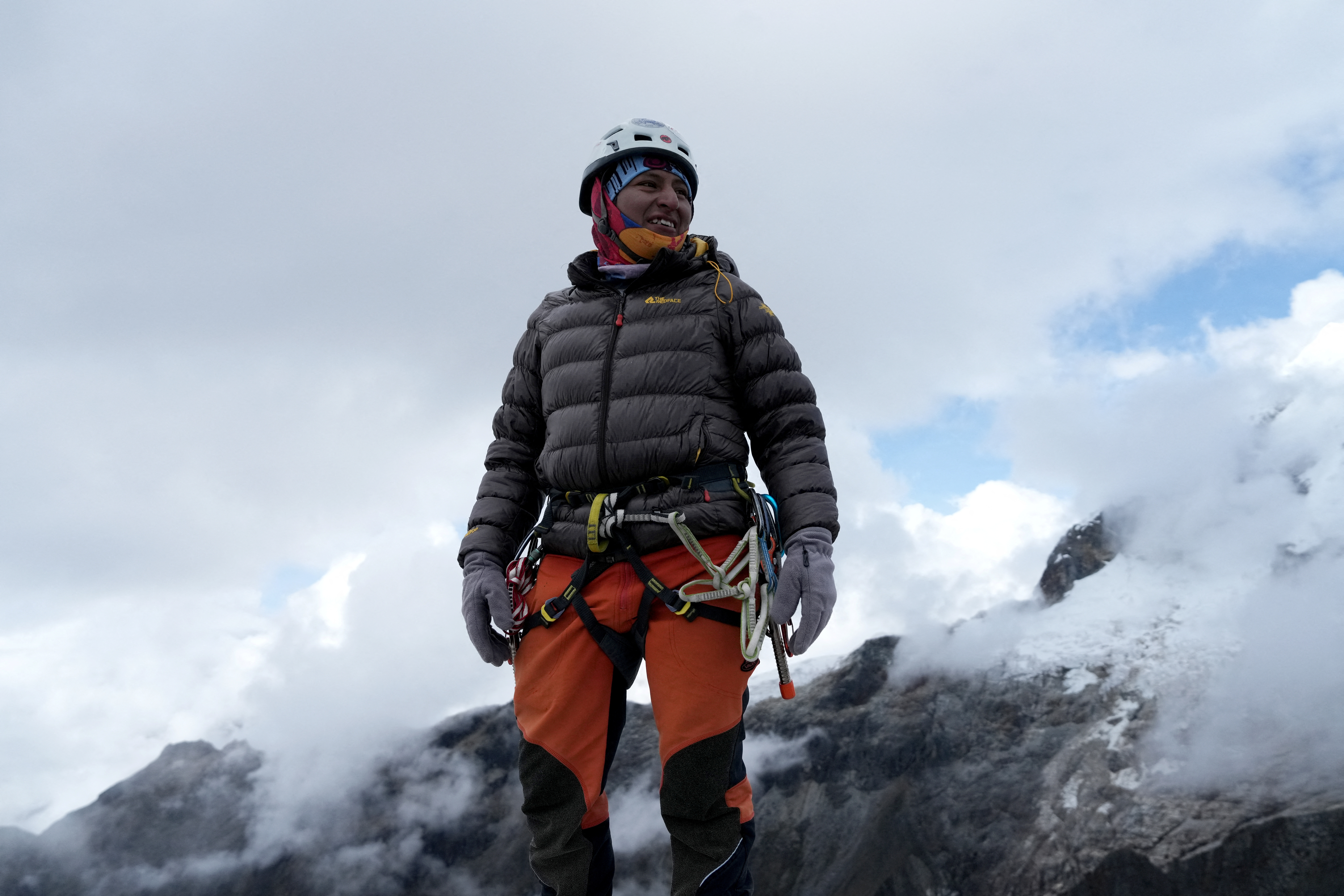 In the Andes, mountain guides bear witness to shrinking glaciers