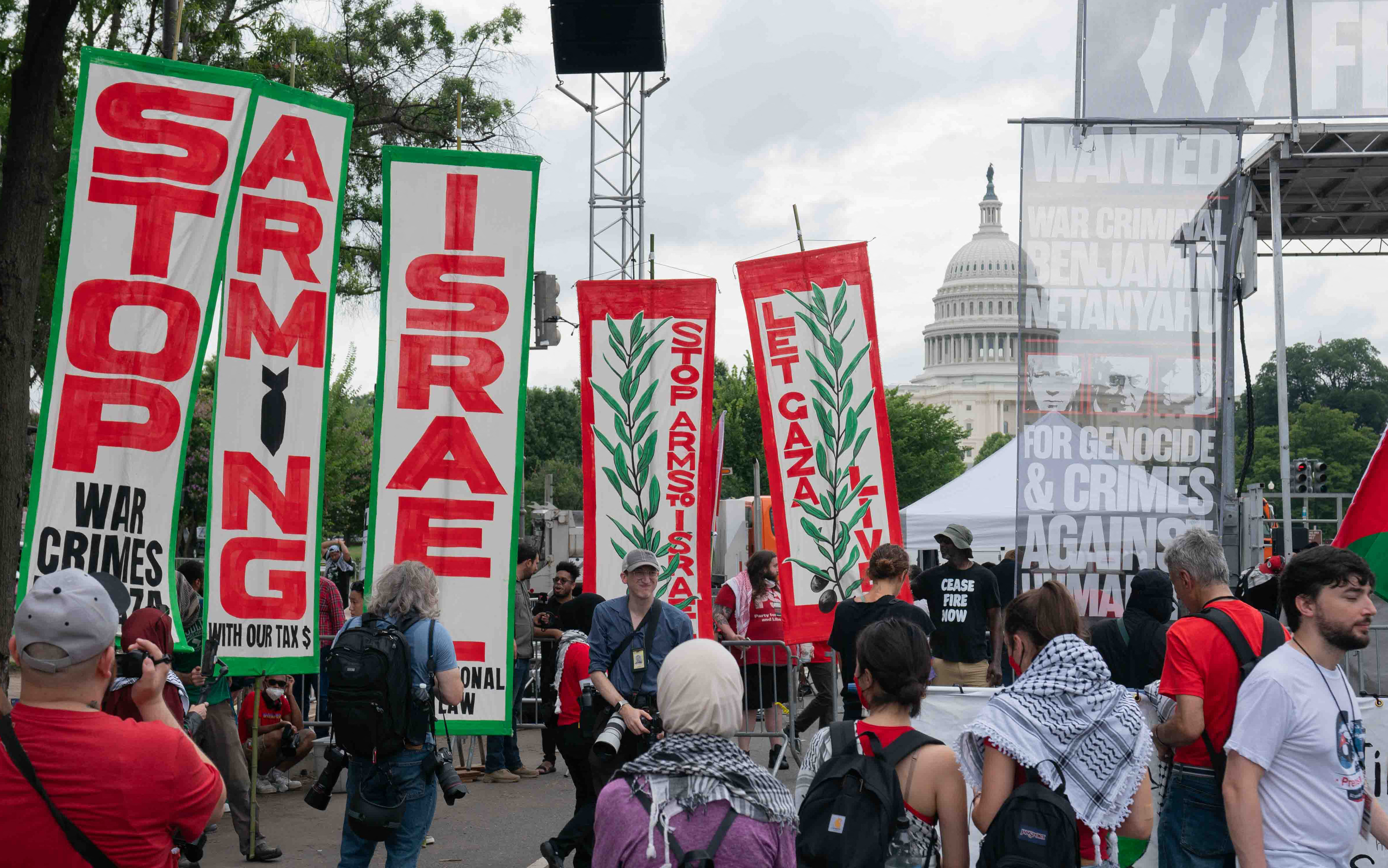 Protesters gather for Israeli PM Netanyahu's address to Congress in Washington