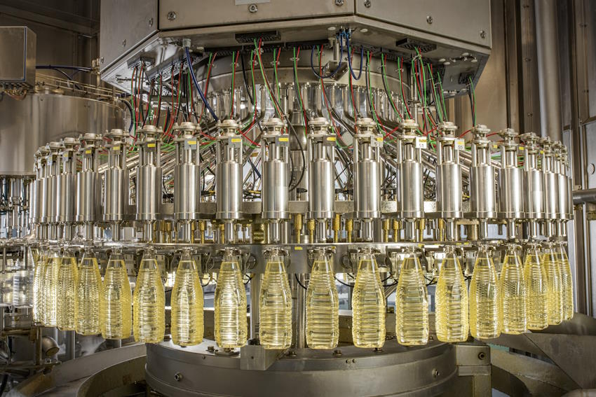 Cooking oil packaging automation