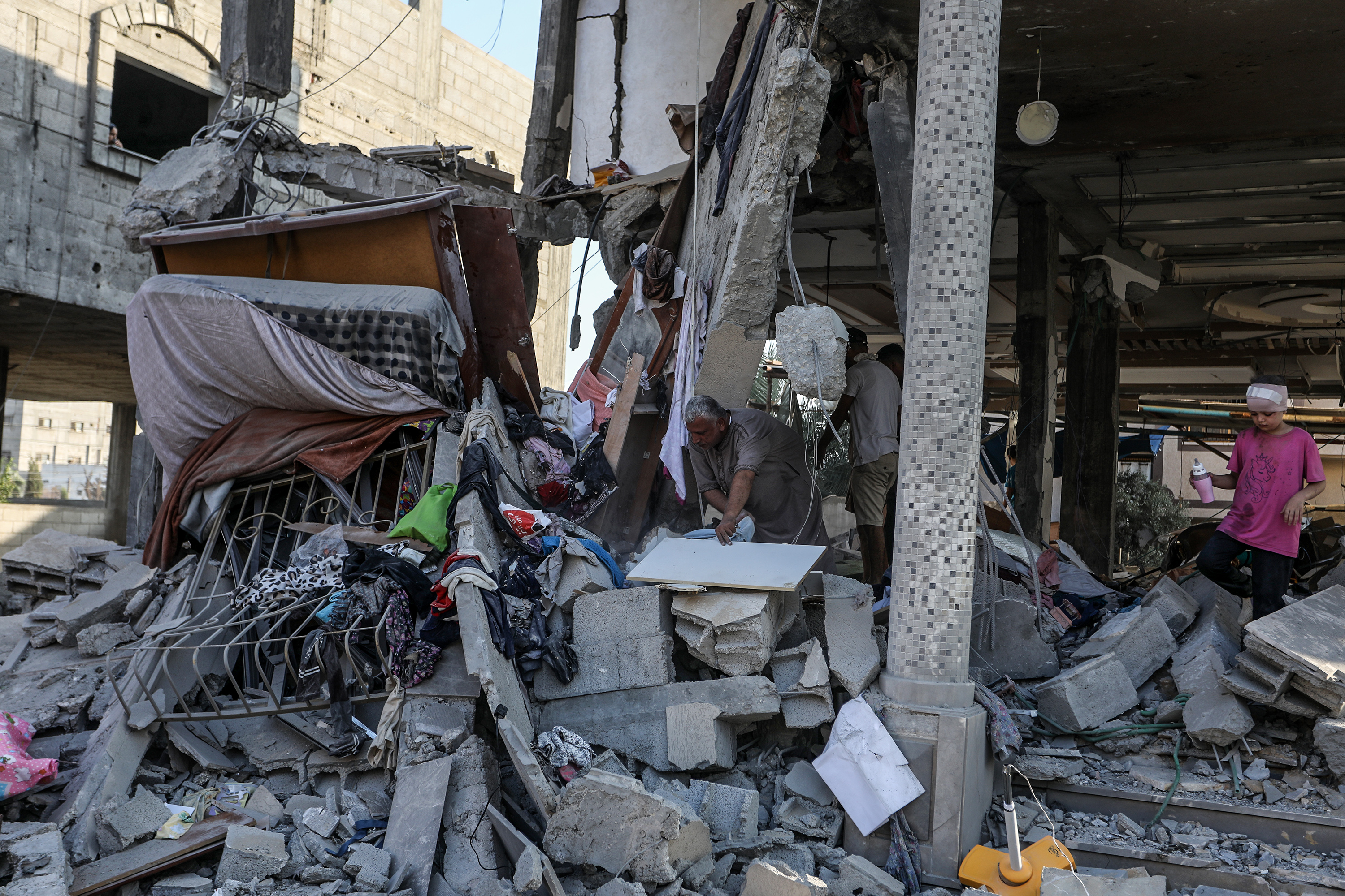 Israeli attacks on Gaza continue