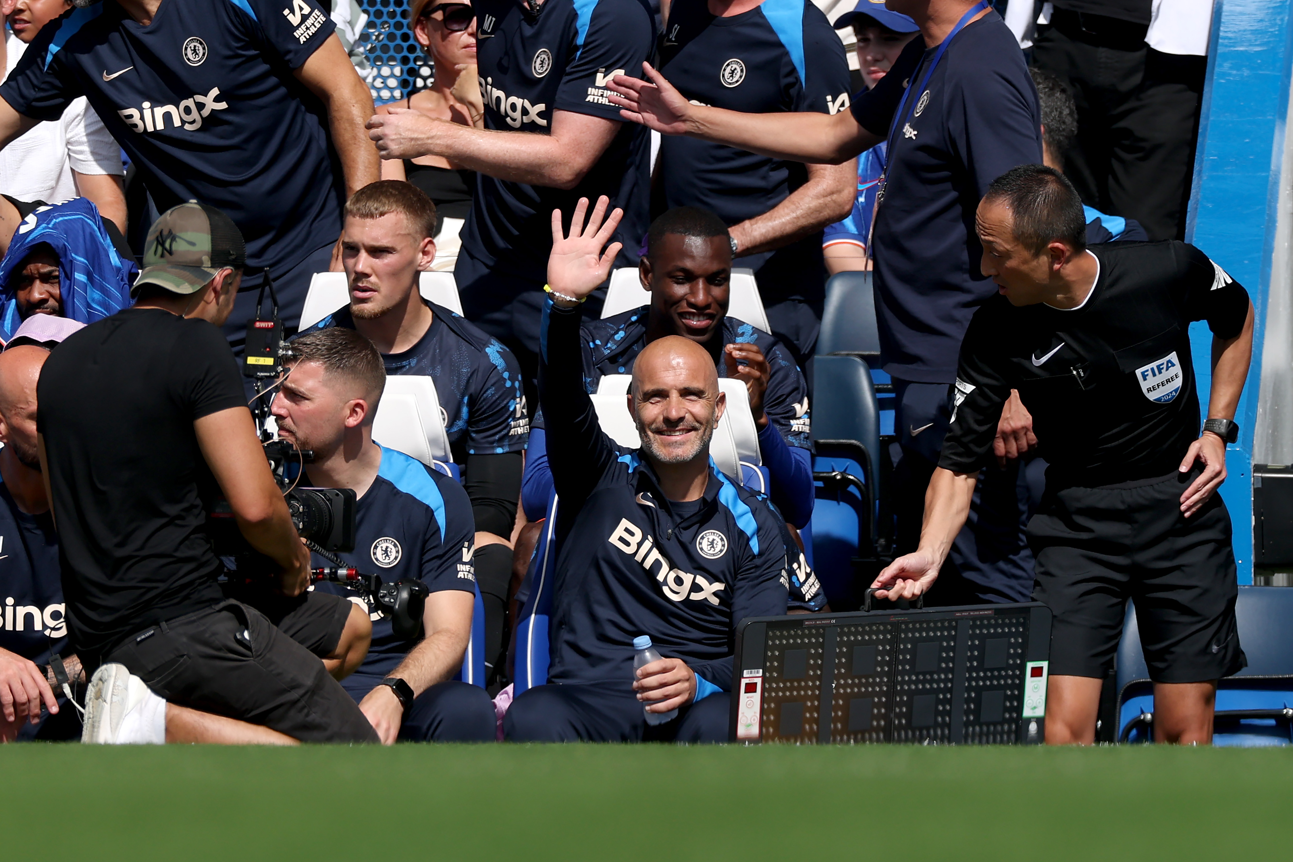 LONDON, ENGLAND - AUGUST 11: Enzo Maresca, Head Coach of Chelsea, acknowledges the crowd during the pre-season friendly between Chelsea and FC Internazionale at Stamford Bridge on August 11, 2024 in London, England. (Photo by Eddie Keogh/Getty Images)
