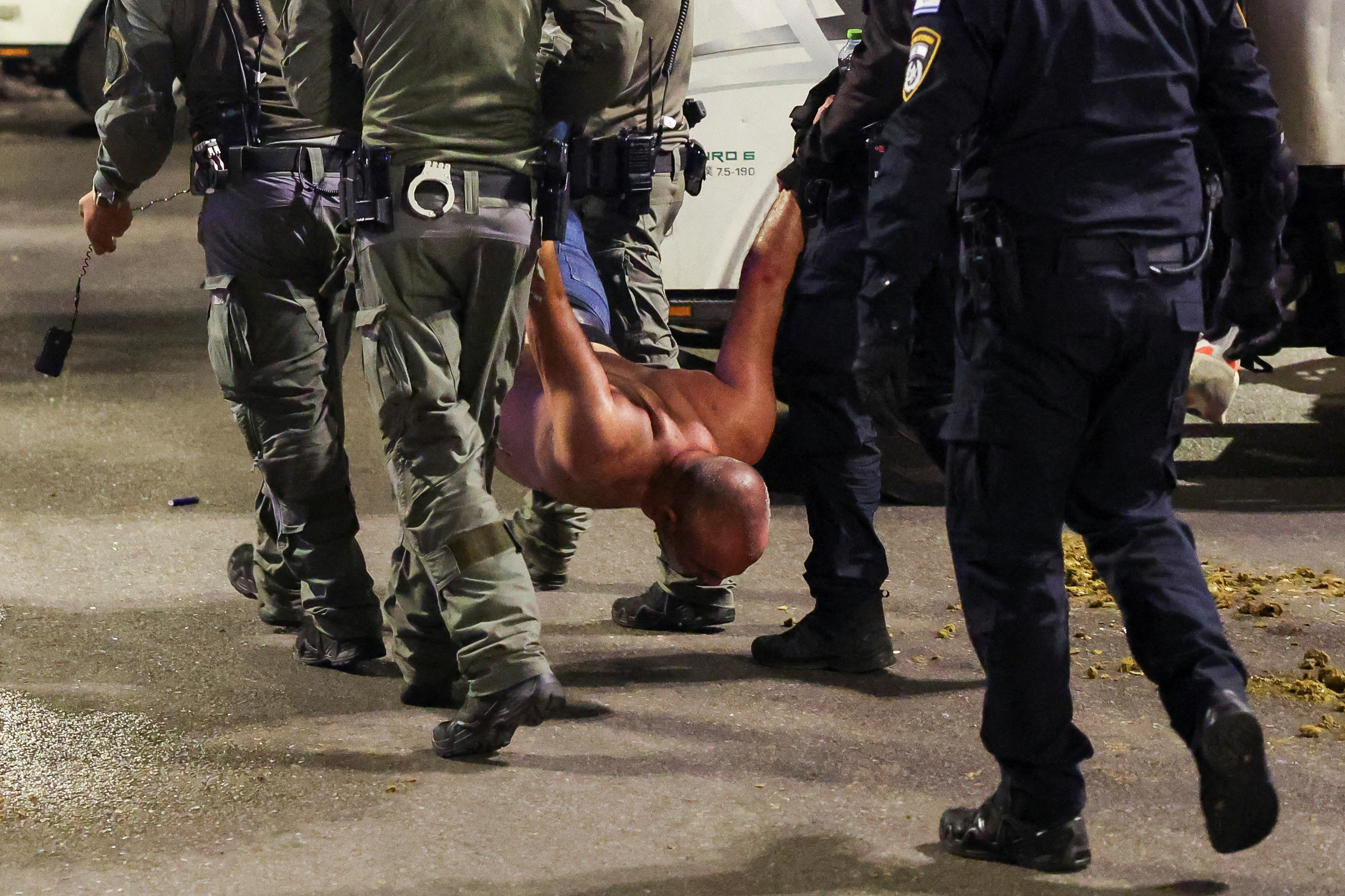 Israelis erupt in protest to demand a cease-fire in Gaza