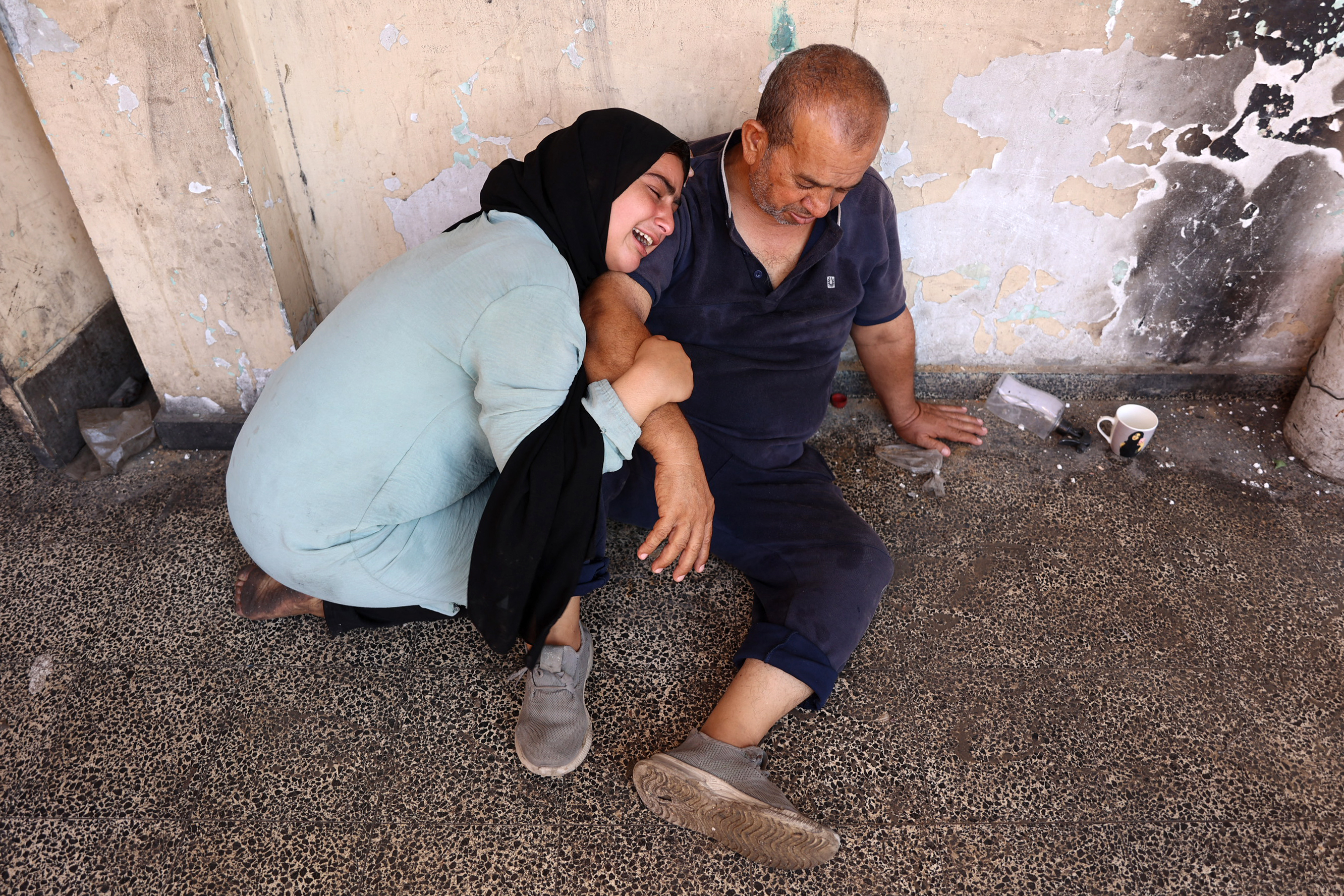 At least 11 killed in Israeli strike that hit a school in northern Gaza