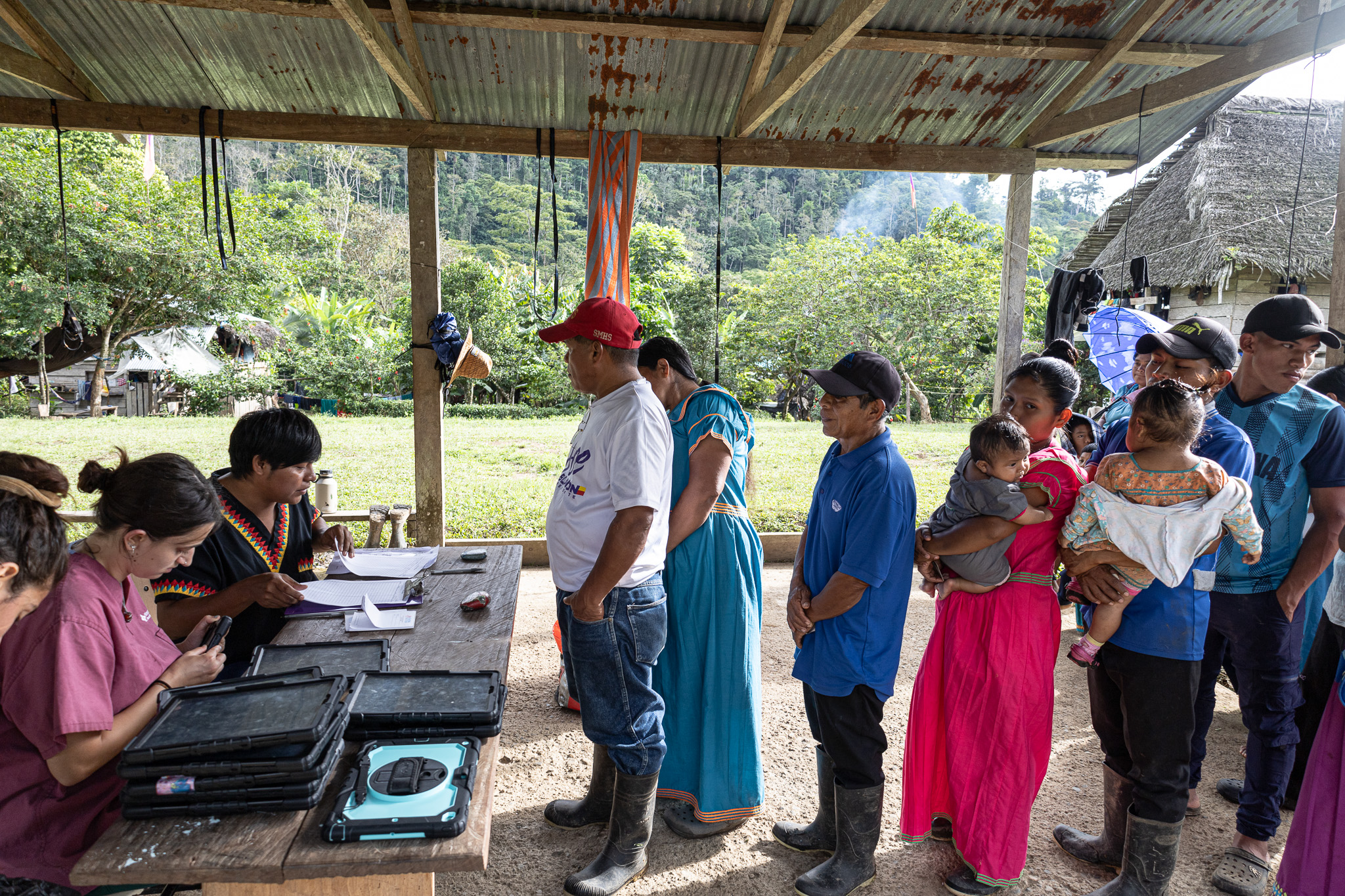 Floating Doctors [Adam Williams/Al Jazeera]