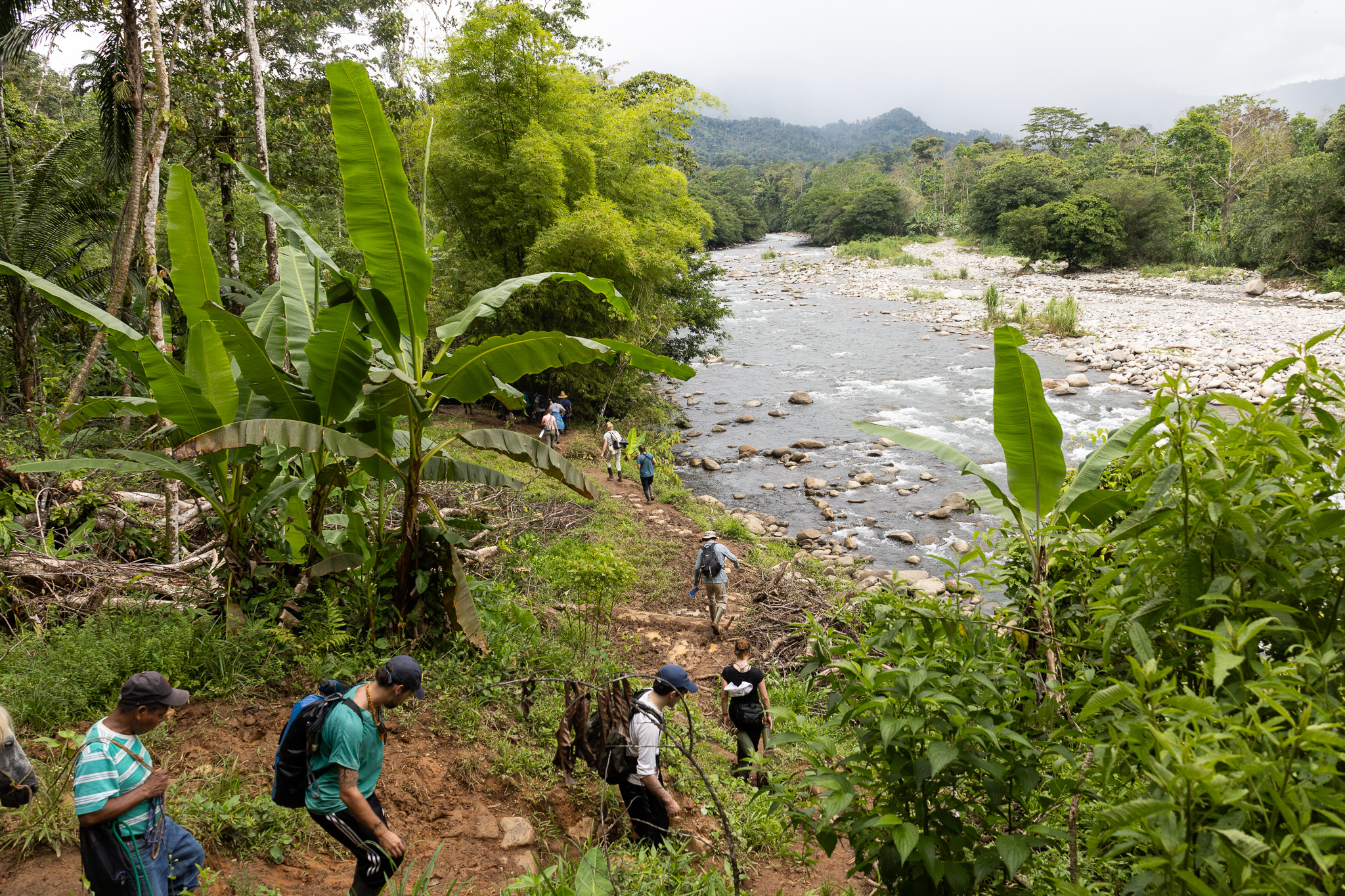 Hike to La Sabana [Adam Williams/Al Jazeera]