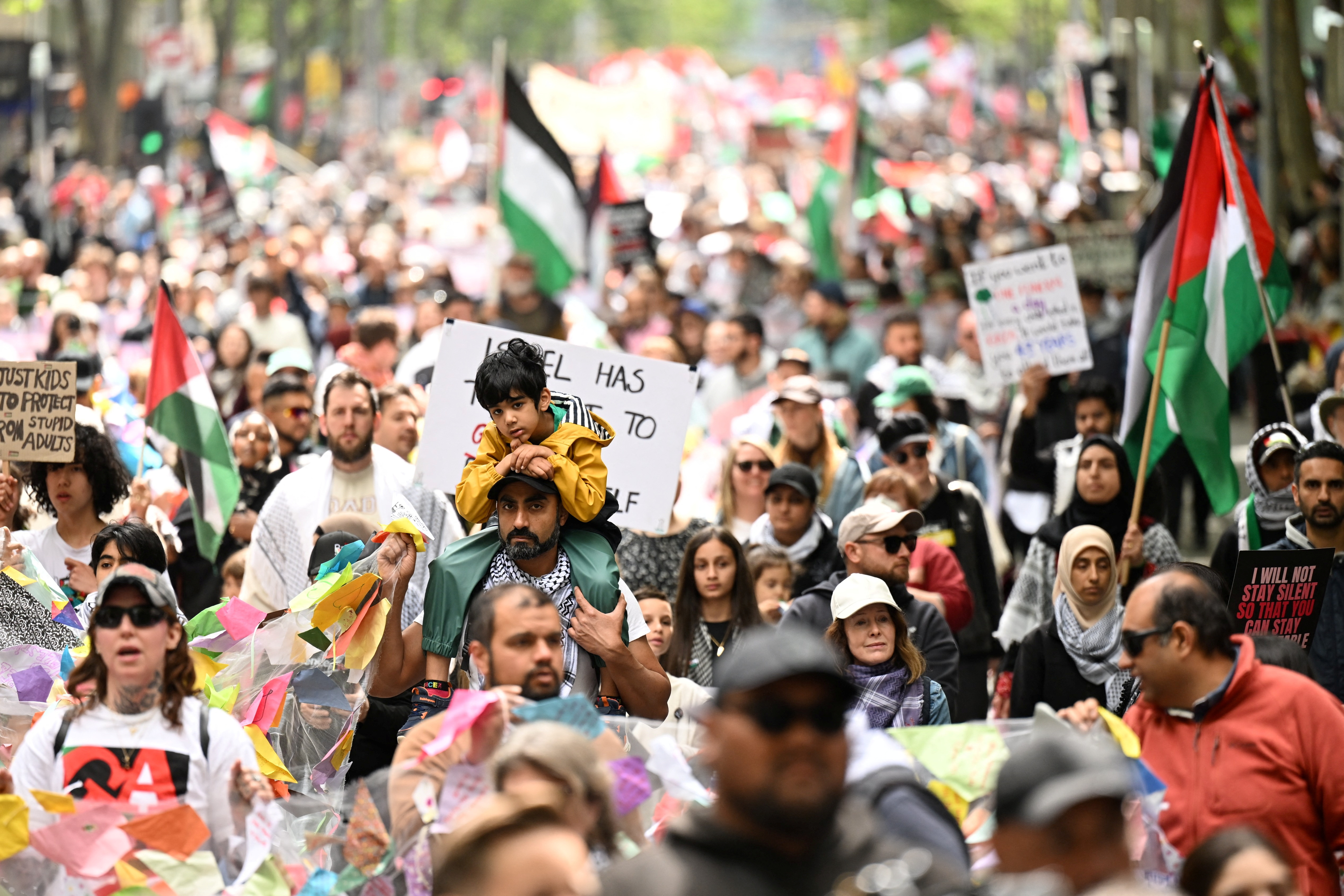 Thousands march worldwide for Gaza and Lebanon
