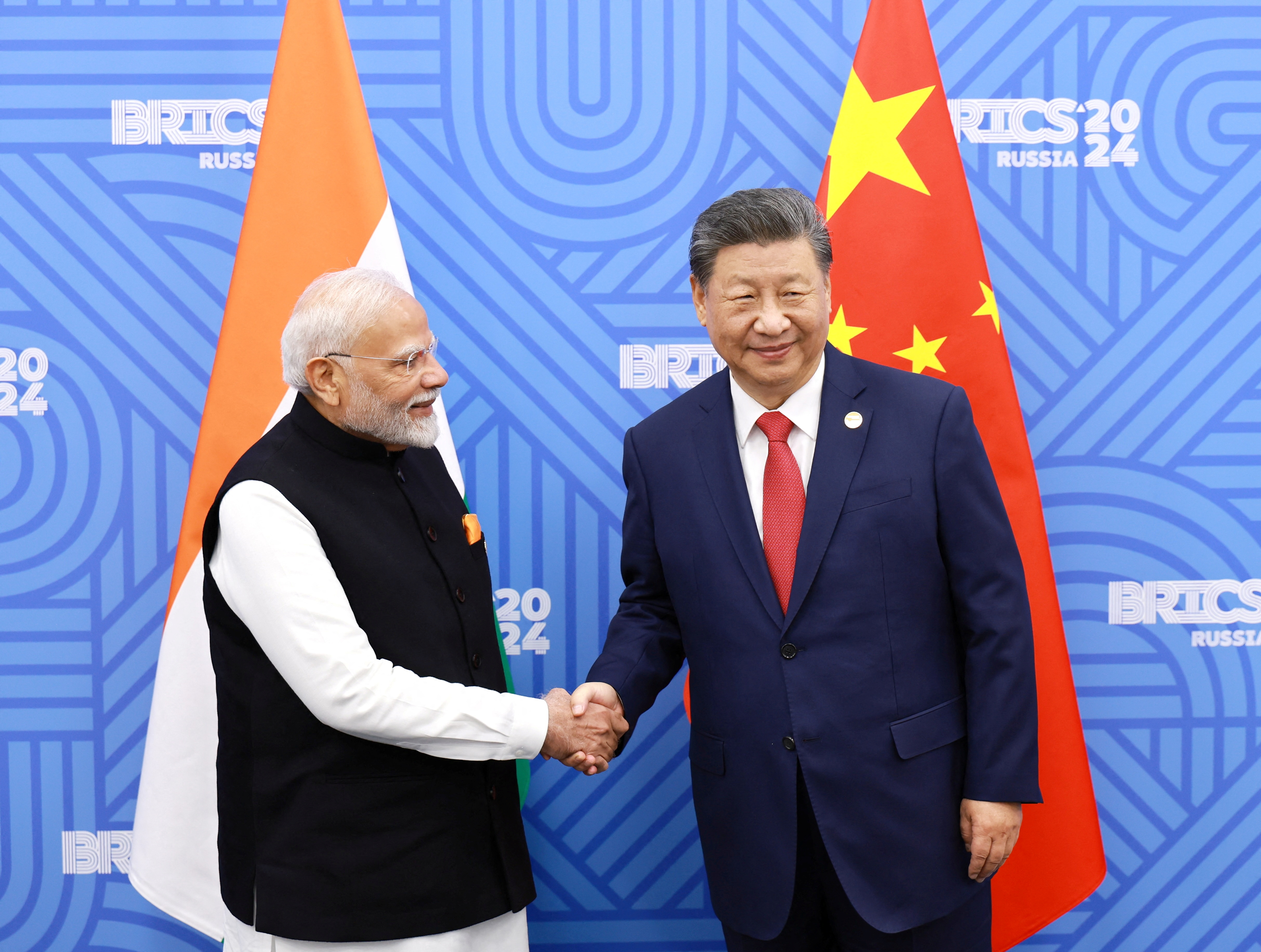 Chinese President Xi Jinping and India Prime Minister Narendra Modi