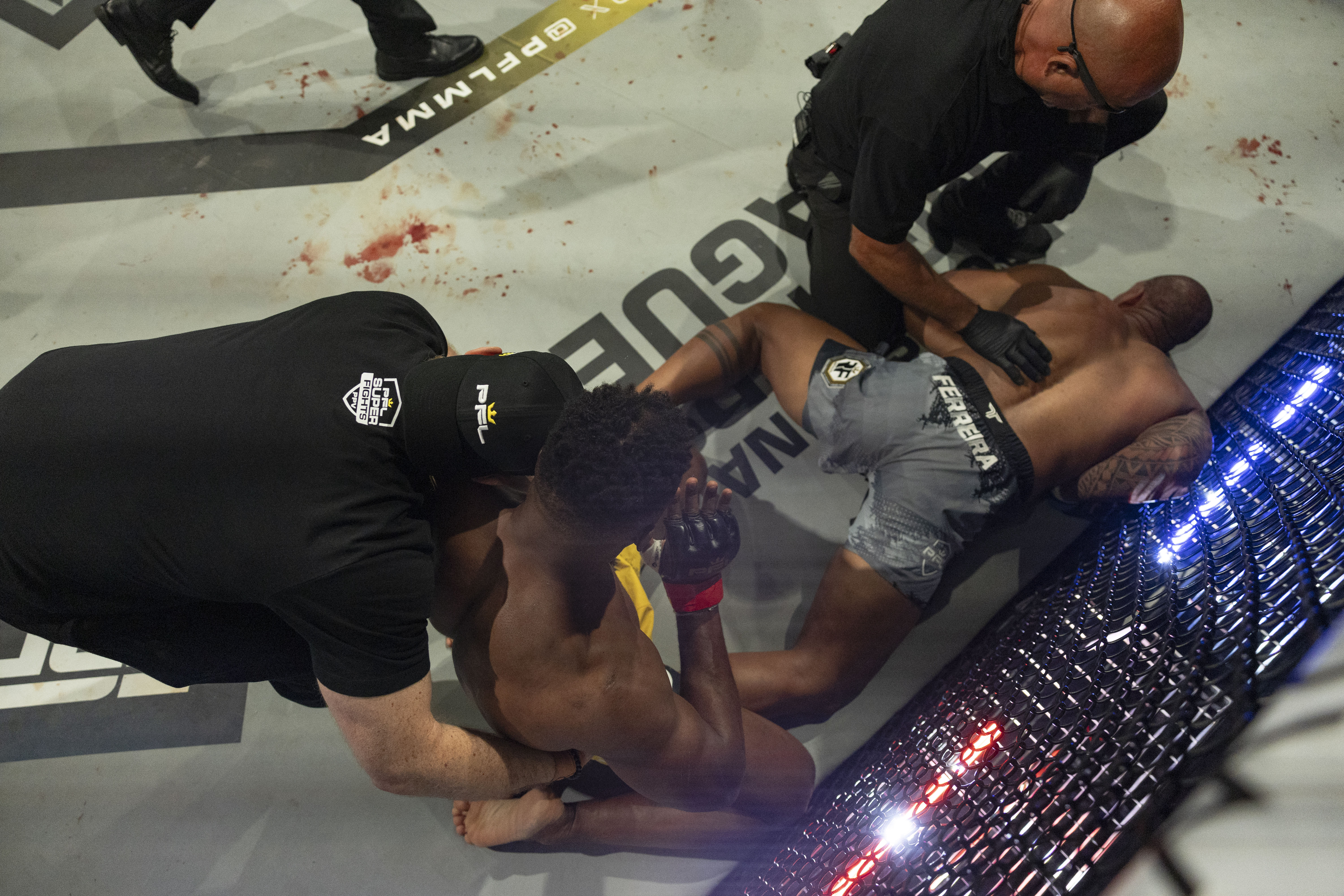 Heavyweight Francis Ngannou knocks out Renan Ferreira in MMA return