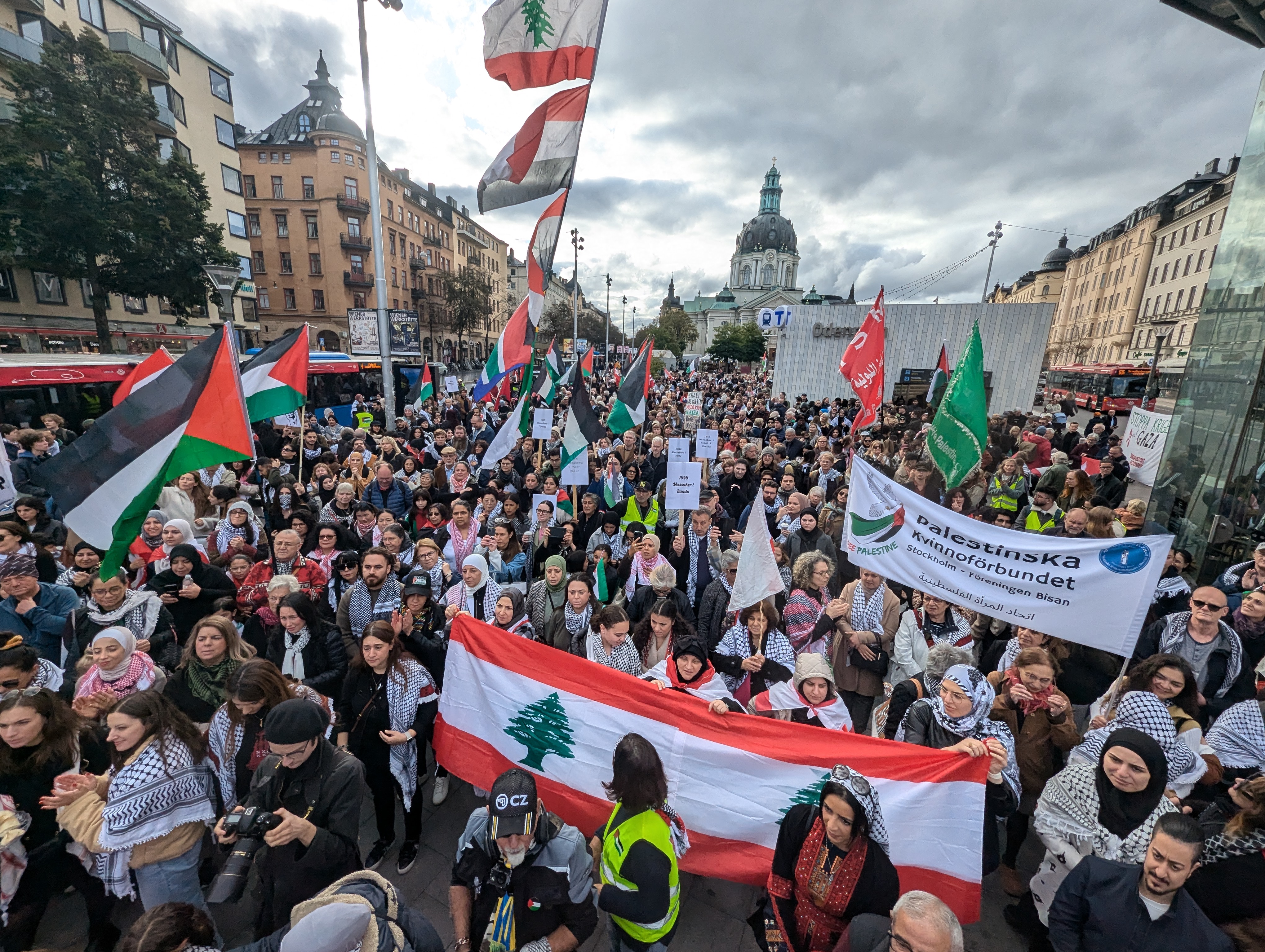 Thousands march worldwide for Gaza and Lebanon
