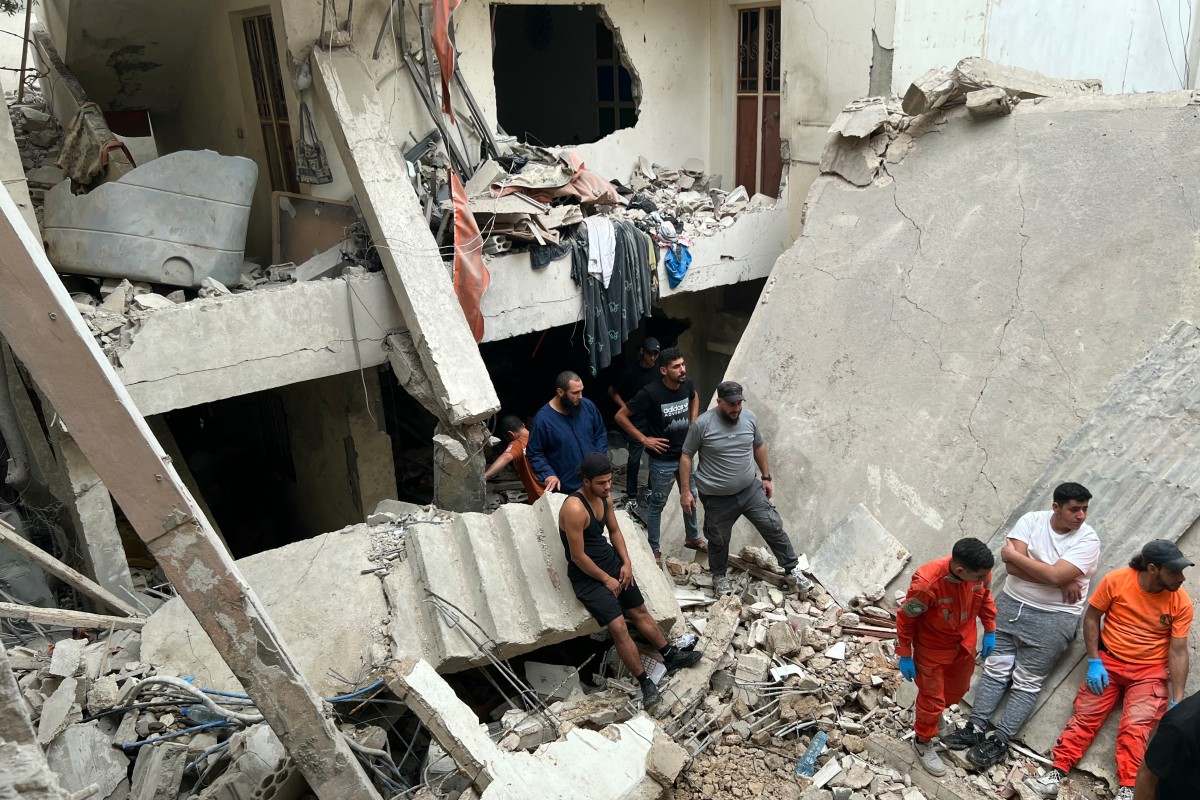 Photos: Aftermath of an Israeli strike in Ein al-Hilweh refugee camp