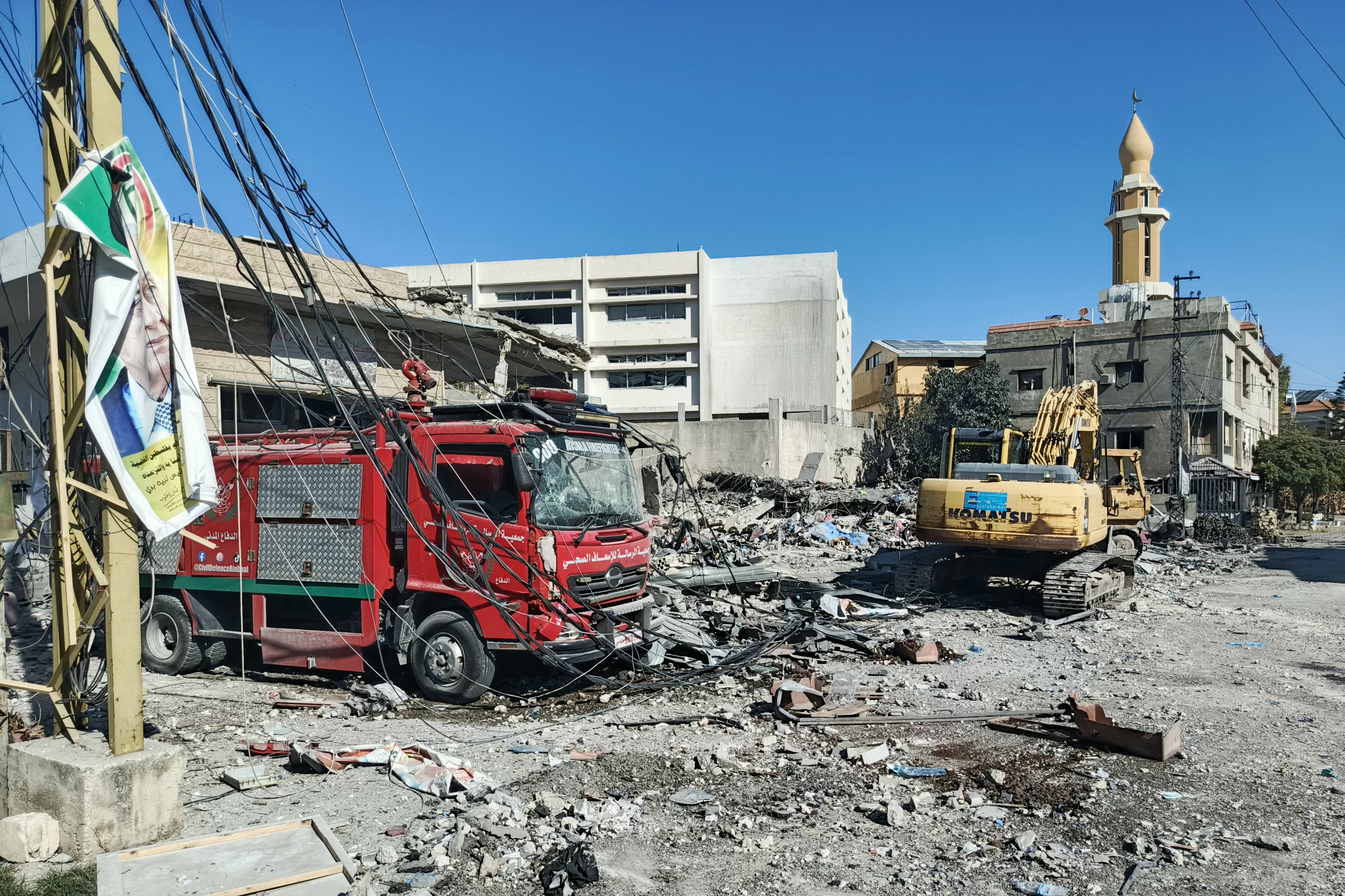 Israel launches fresh strikes on Tyre after 7 killed in earlier raid