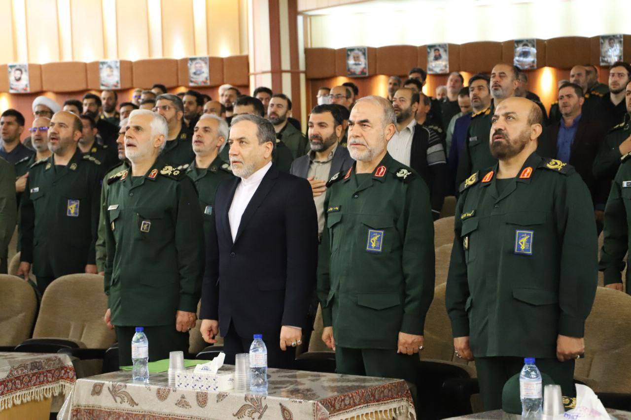 Araghchi and military commanders