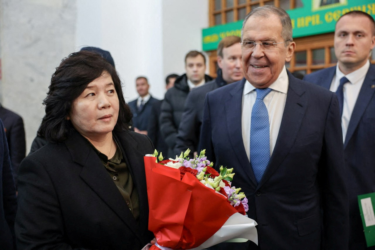 Russian Foreign Minister Sergei Lavrov welcomes his North Korean counterpart Choe Son Hui