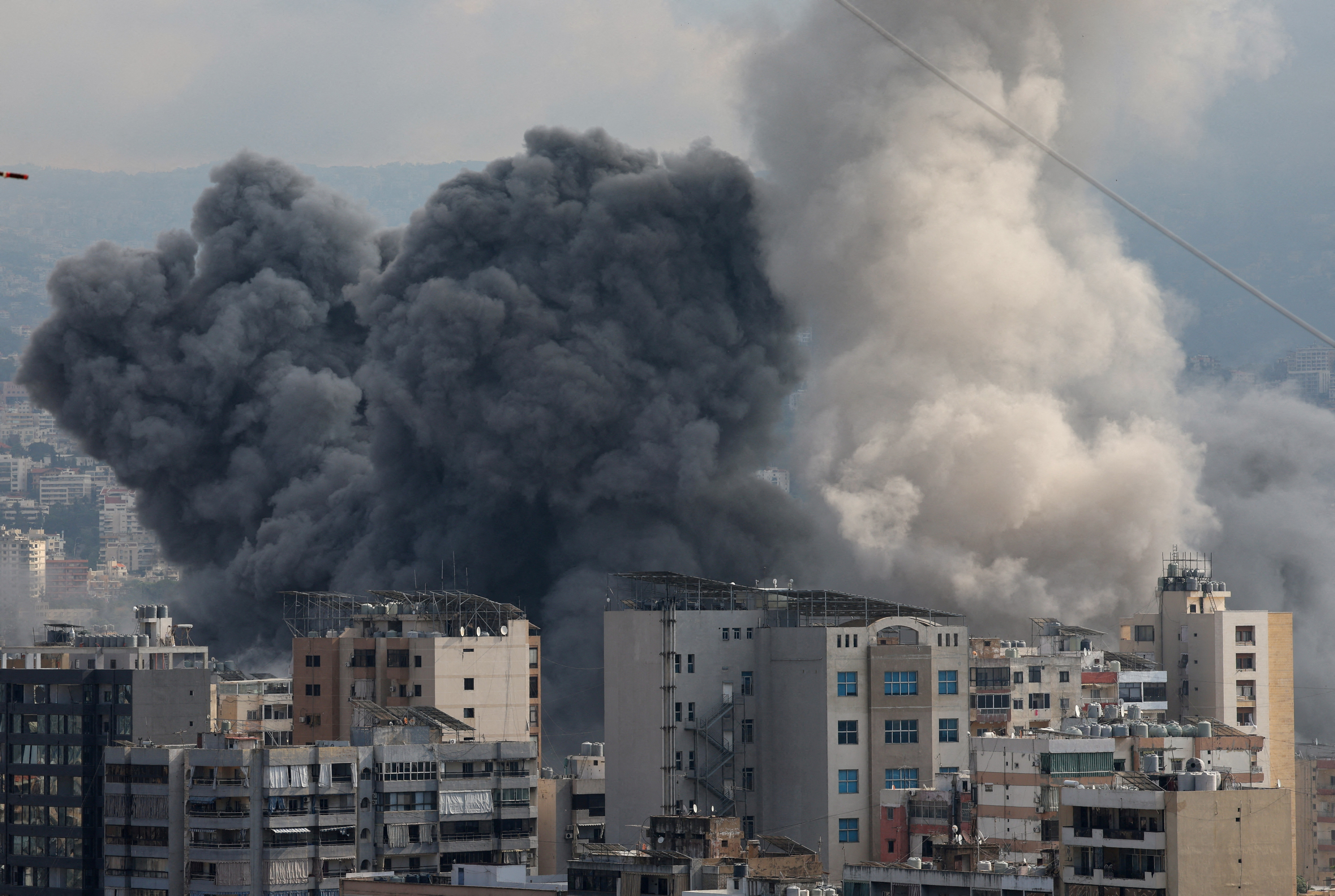 Smoke billows over Beirut's southern suburbs, after Israeli strikes, amid the ongoing hostilities between Hezbollah and Israeli forces, Lebanon November 13, 2024.
