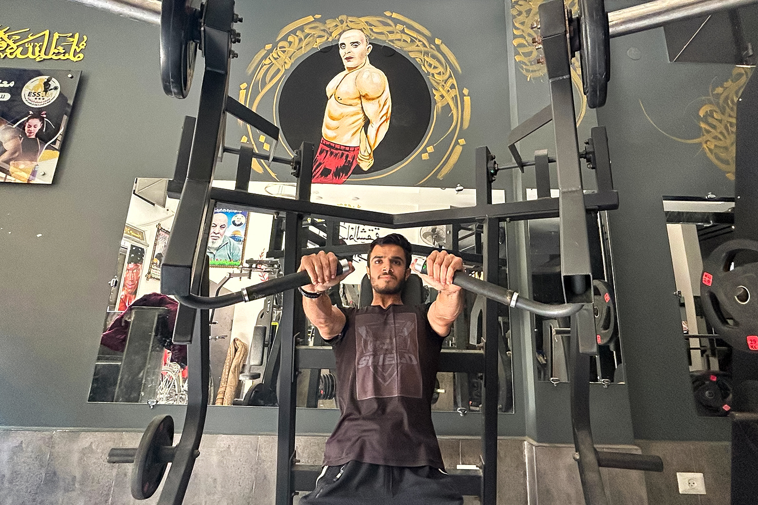 Mohamed Hatem performing gym exercise.