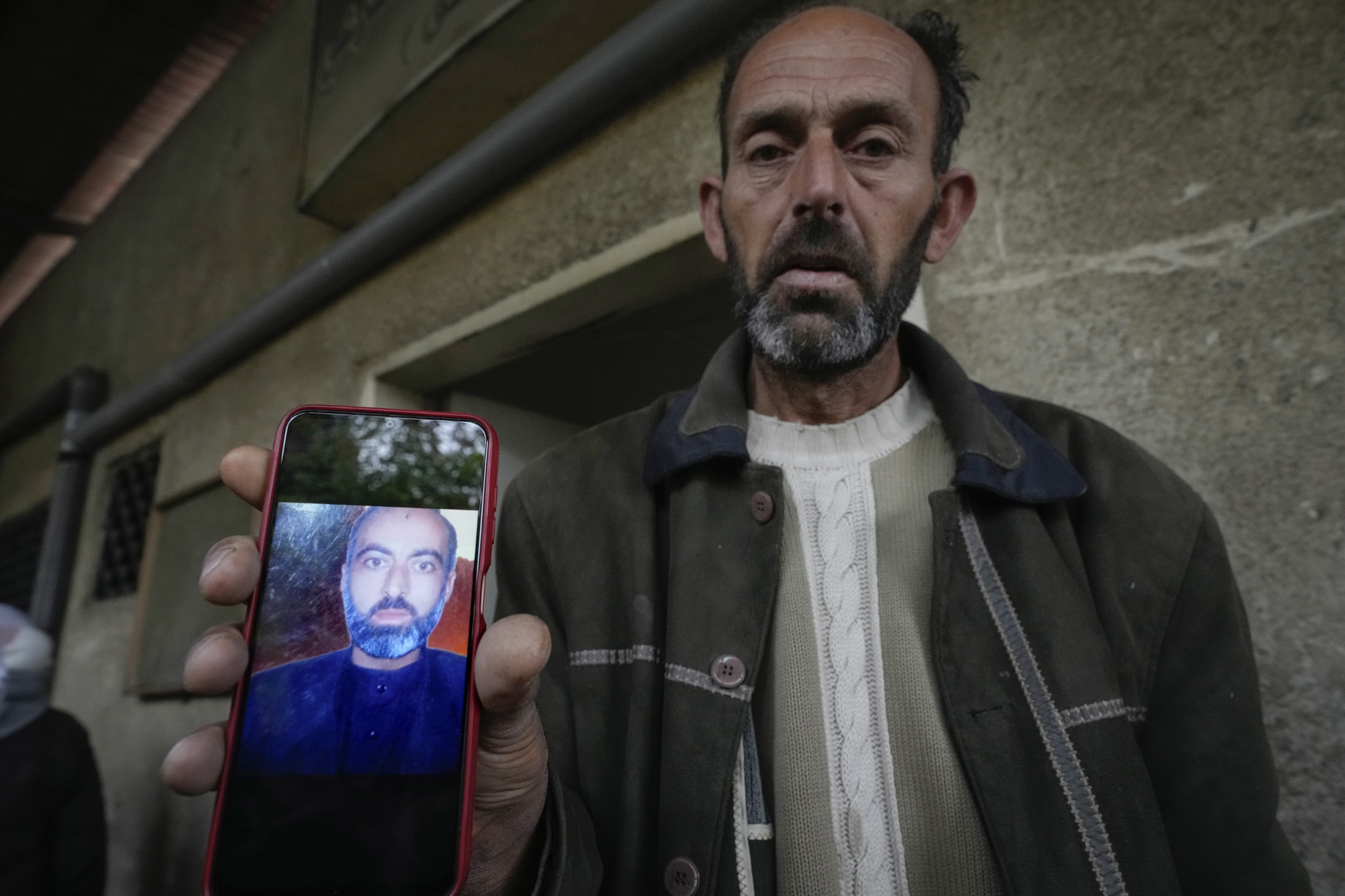 Syria Searching Morgues