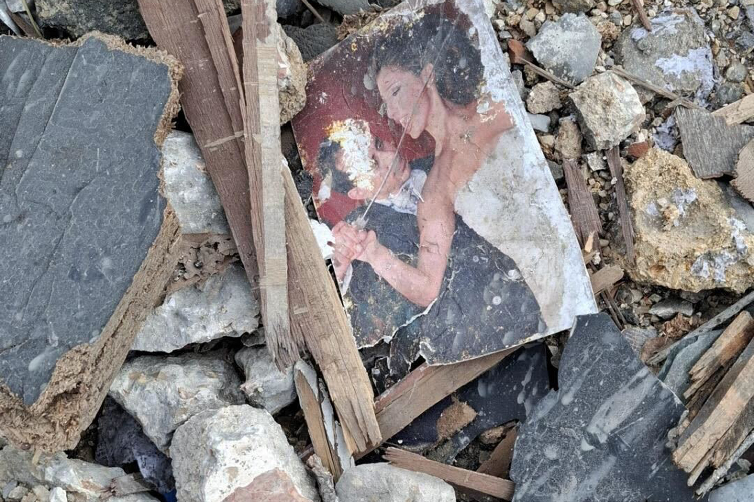 The ruins Salem witnessed during Israel's war on Lebanon