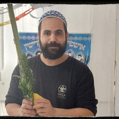 Yarden Bibas, an Israeli hostage who was kidnapped in the deadly October 7 2023 attack by Hamas, is pictured in this undated handout photo. Courtesy of Bring Them Home Now/Handout via REUTERS THIS IMAGE HAS BEEN SUPPLIED BY A THIRD PARTY. MANDATORY CREDIT. NO RESALES. NO ARCHIVES