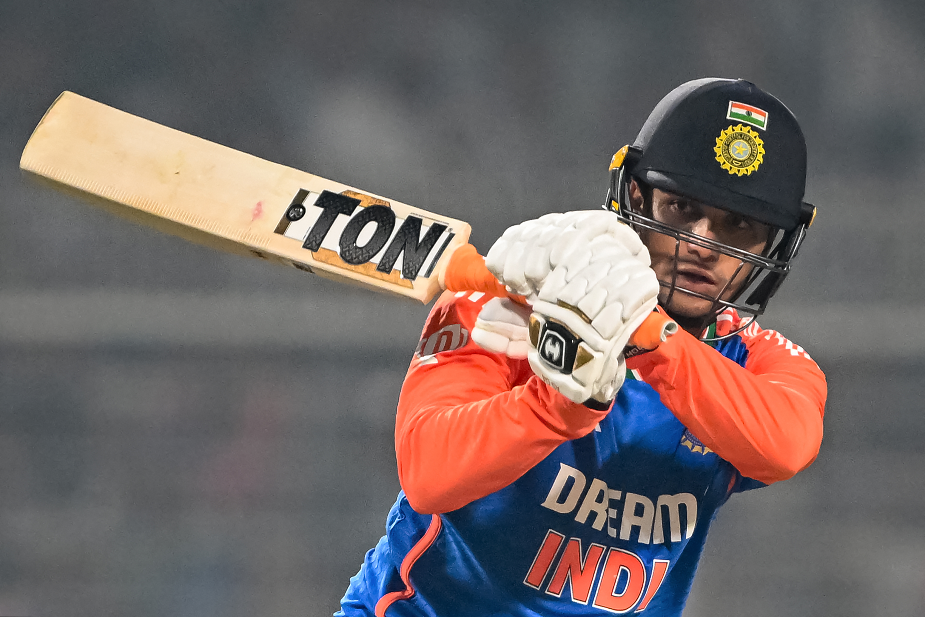 India's Abhishek Sharma plays a shot during the first Twenty20 international cricket match between India and England at the Eden Gardens in Kolkata on January 22, 2025. (Photo by DIBYANGSHU SARKAR / AFP) / -- IMAGE RESTRICTED TO EDITORIAL USE - STRICTLY NO COMMERCIAL USE --