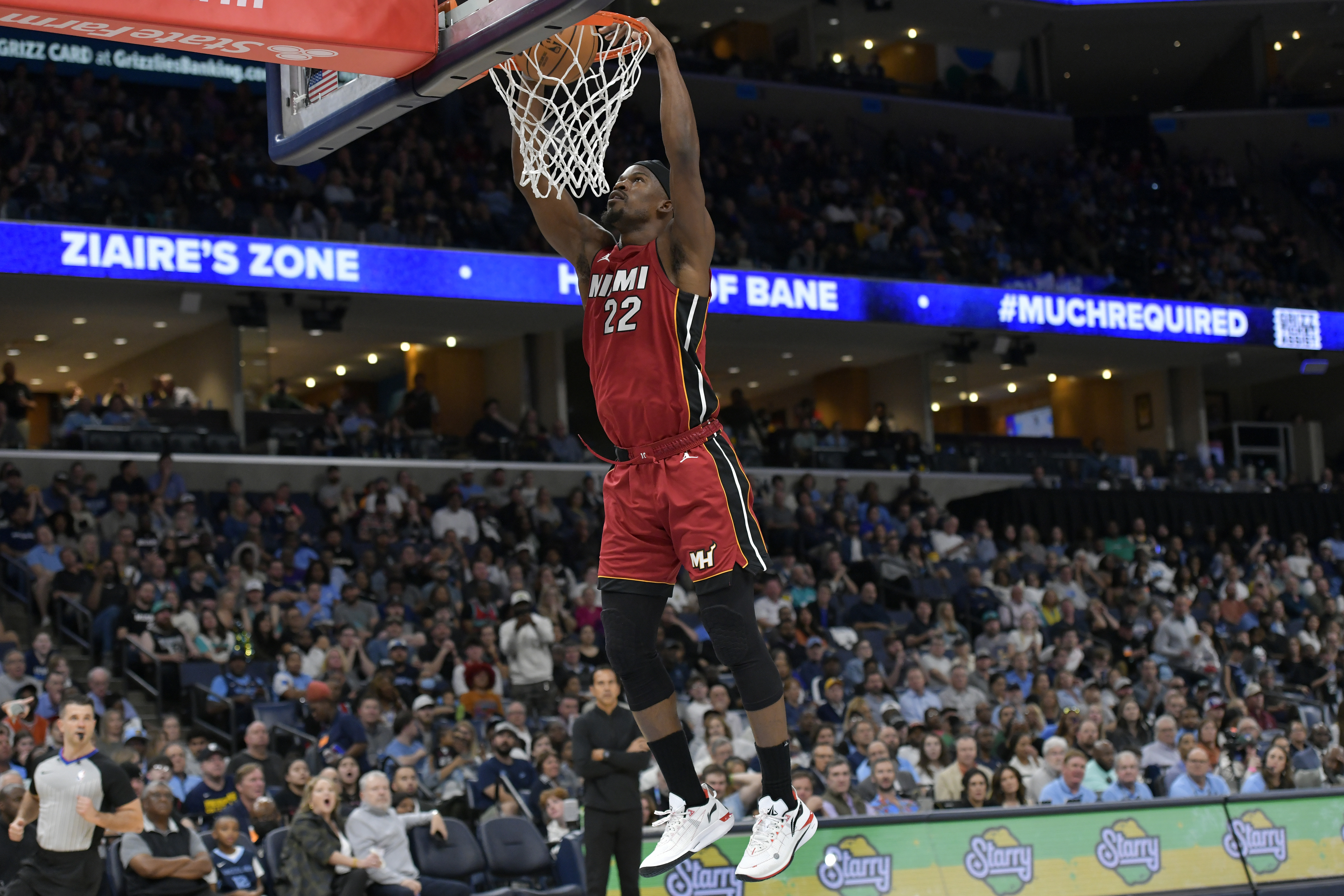 Jimmy Butler dunks the ball.