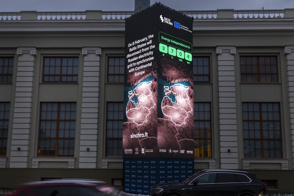 An announcement near the Energy Museum in Vilnius, Lithuania, indicating that the Baltic States will disconnect from the Russian electricity grid to synchronise with Continental Europe [Mindaugas Kulbis/AP Photo]