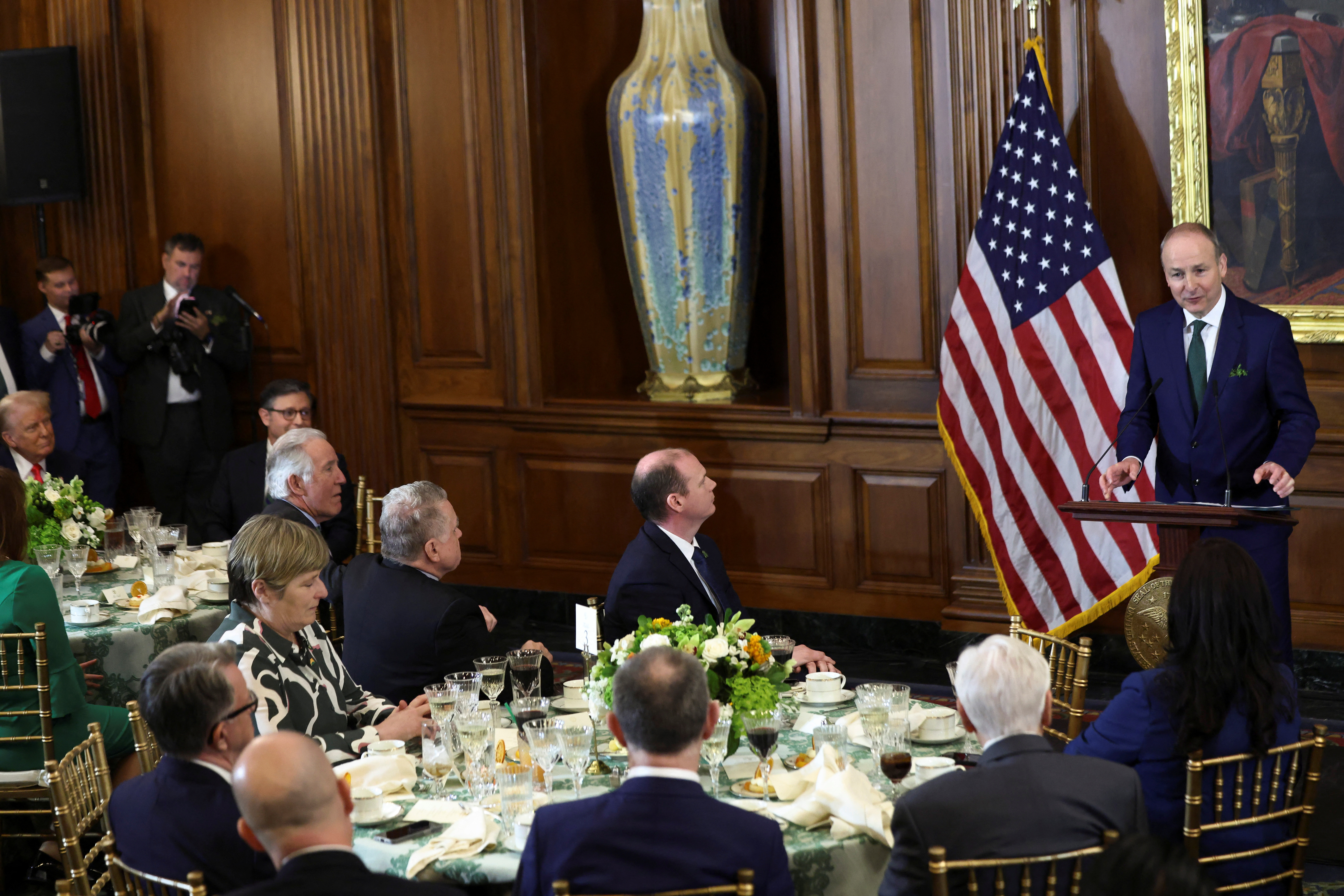 Michael Martin speaks to a luncheon of US lawmakers